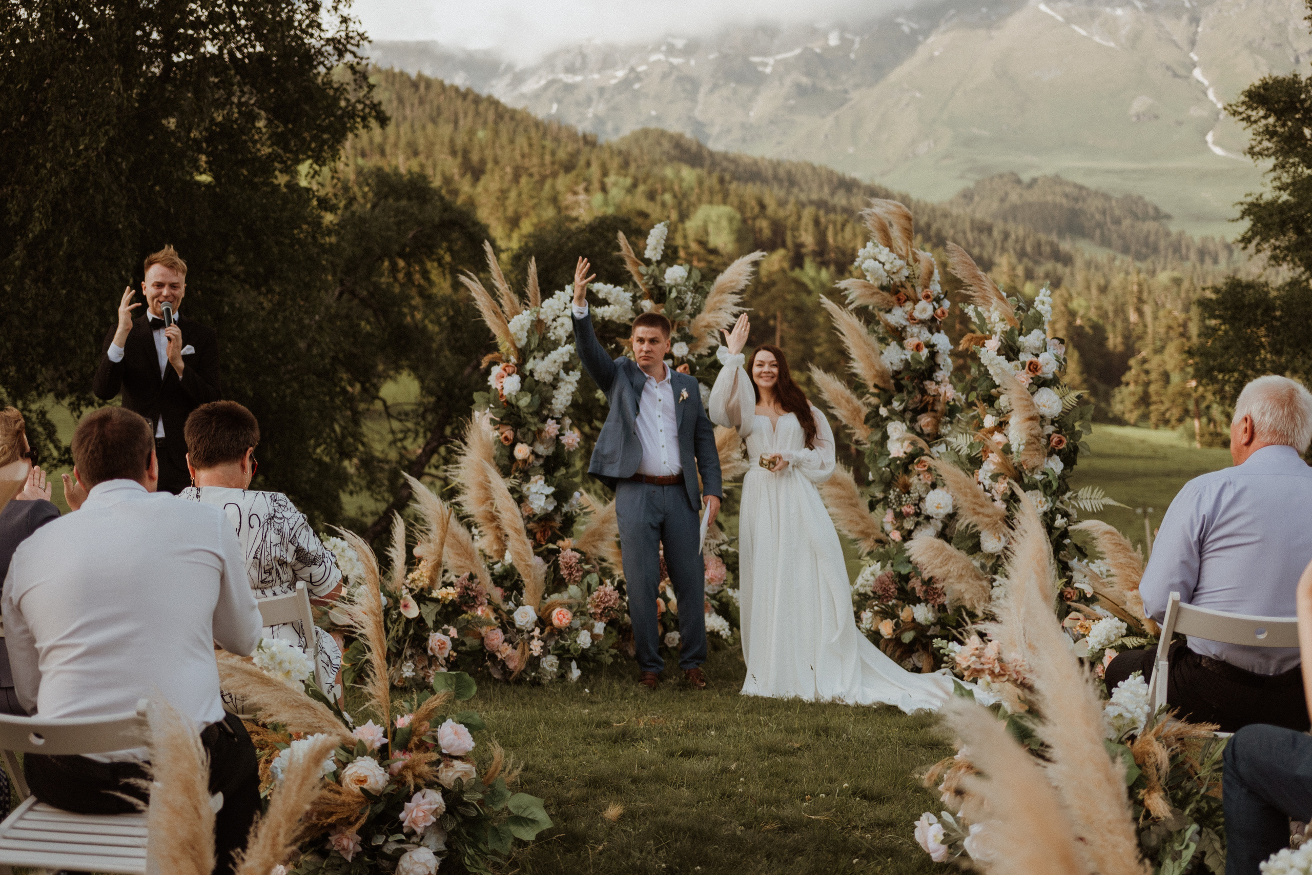 Архыз Домбай свадьба  фотограф свадебный ведущий 