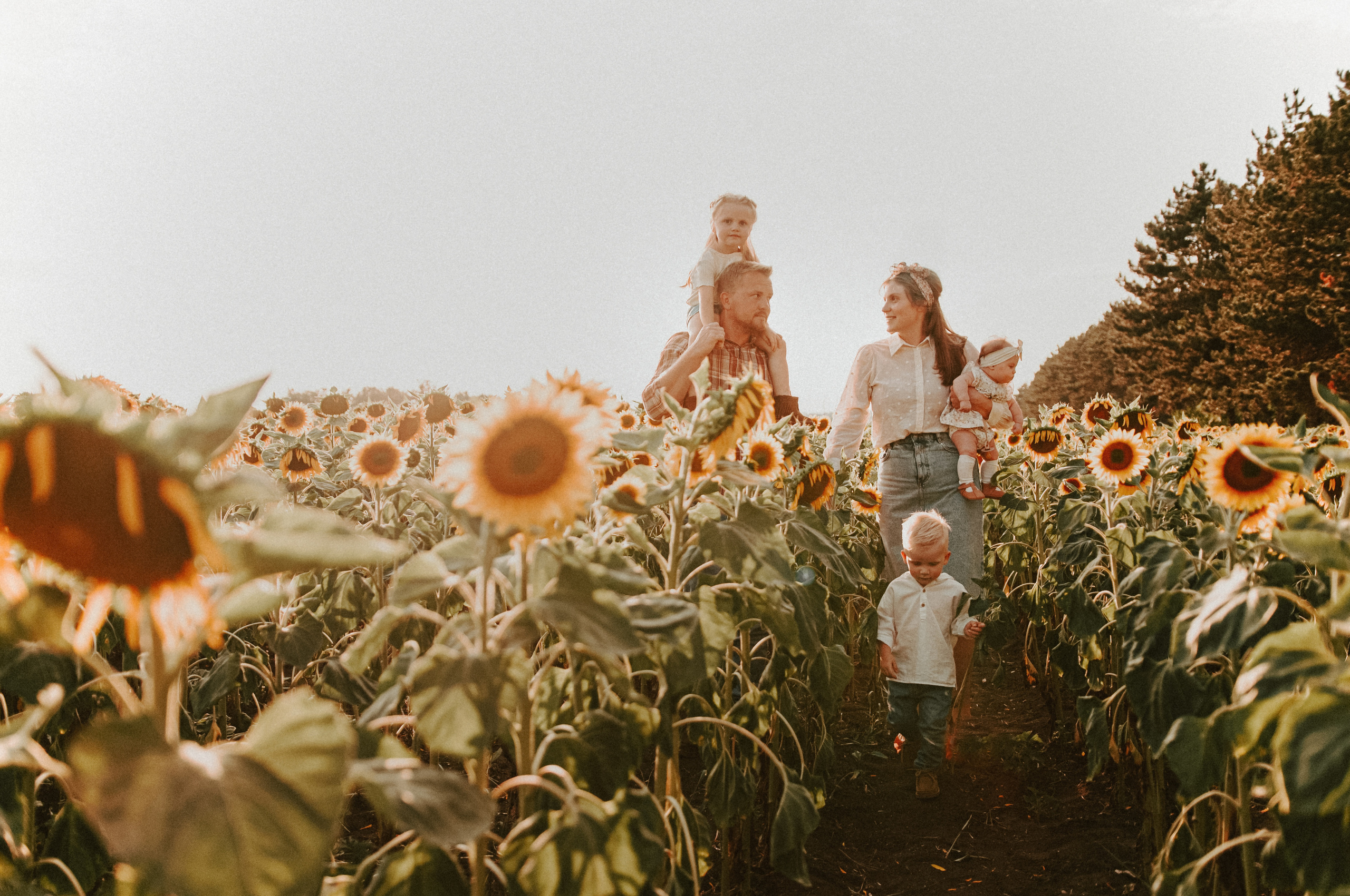 ПОД СОЛНЦЕМ. Фотограф Настя Конник | Пятигорск | Эльбрус | Домбай | Архыз