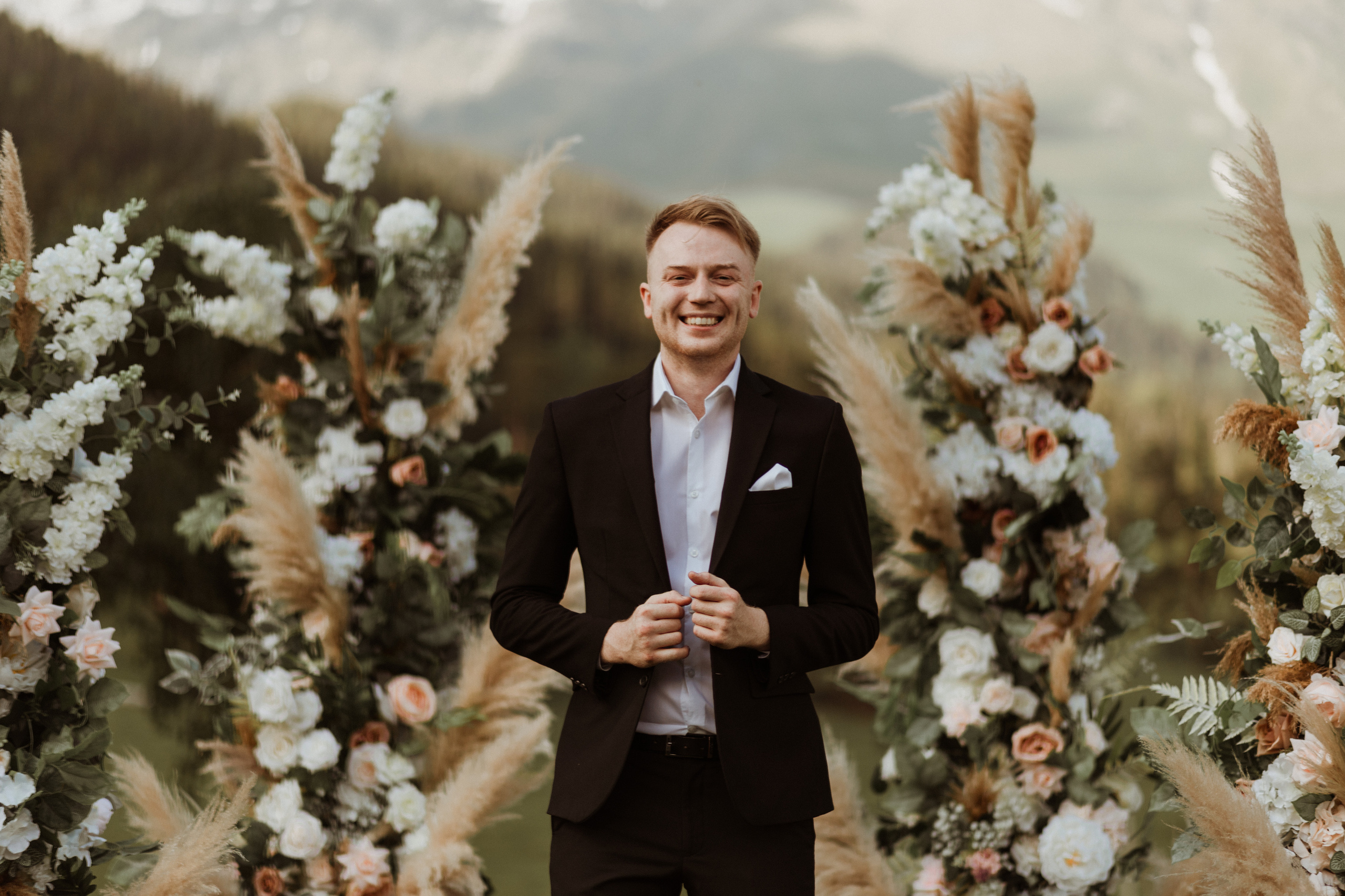 Свадебный ведущий КМВ Пятигорск архыз Серафим фотограф