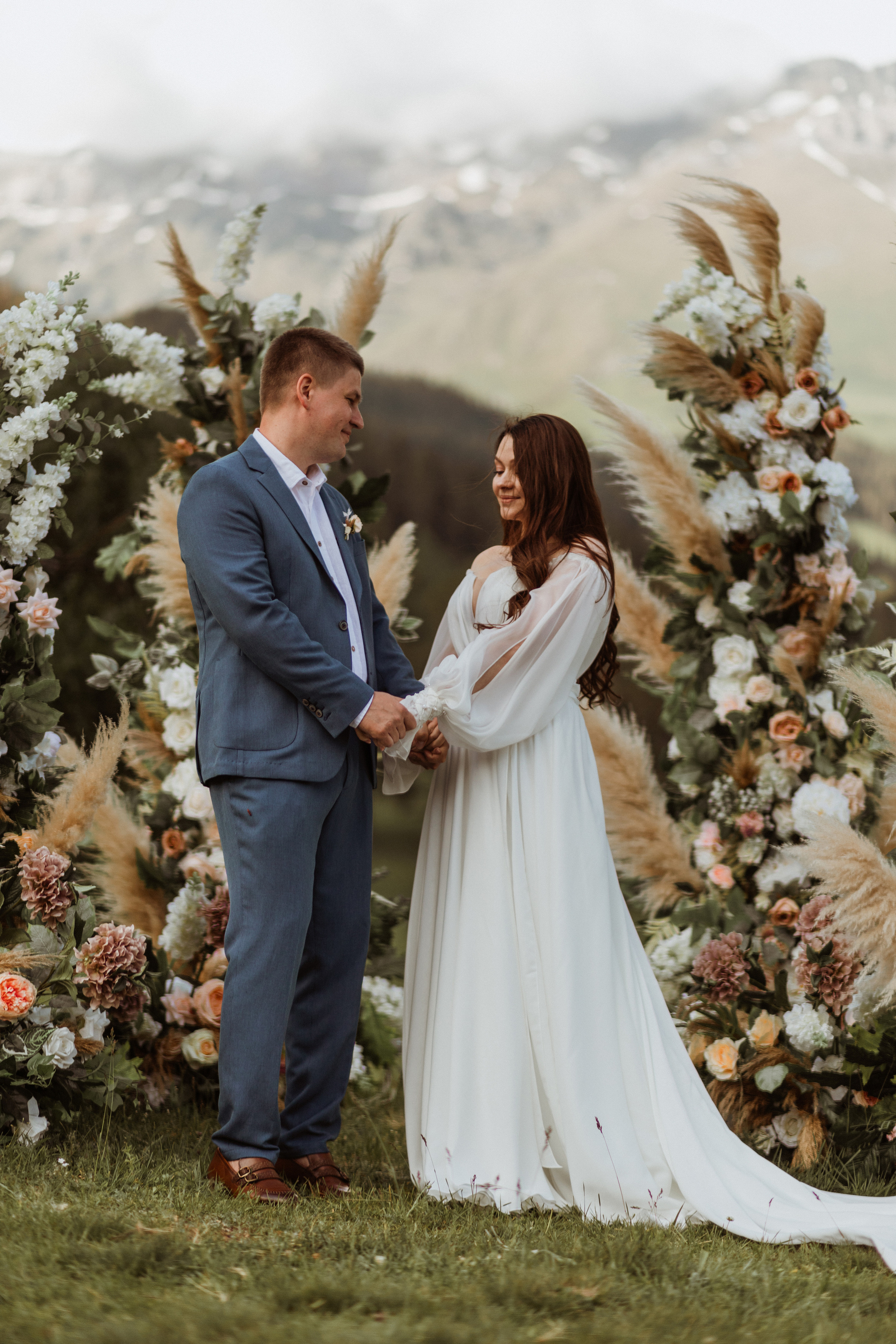 Архыз свадьба организатор фотограф свадебный ведущий ресторан