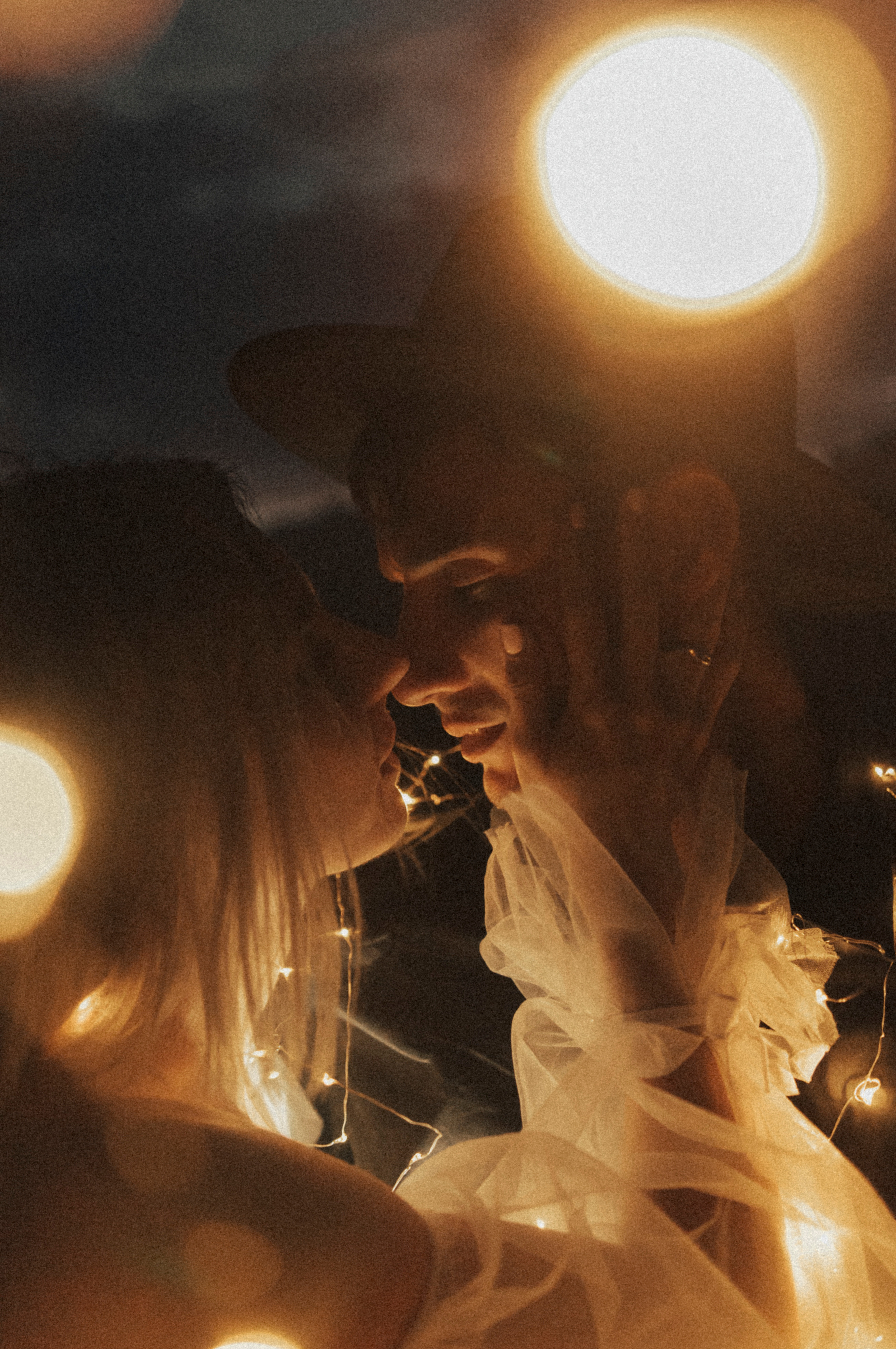 СБЕЖАВШИЕ АВАНТЮРИСТЫ. Фотограф Настя Конник | Пятигорск | Эльбрус | Домбай | Архыз