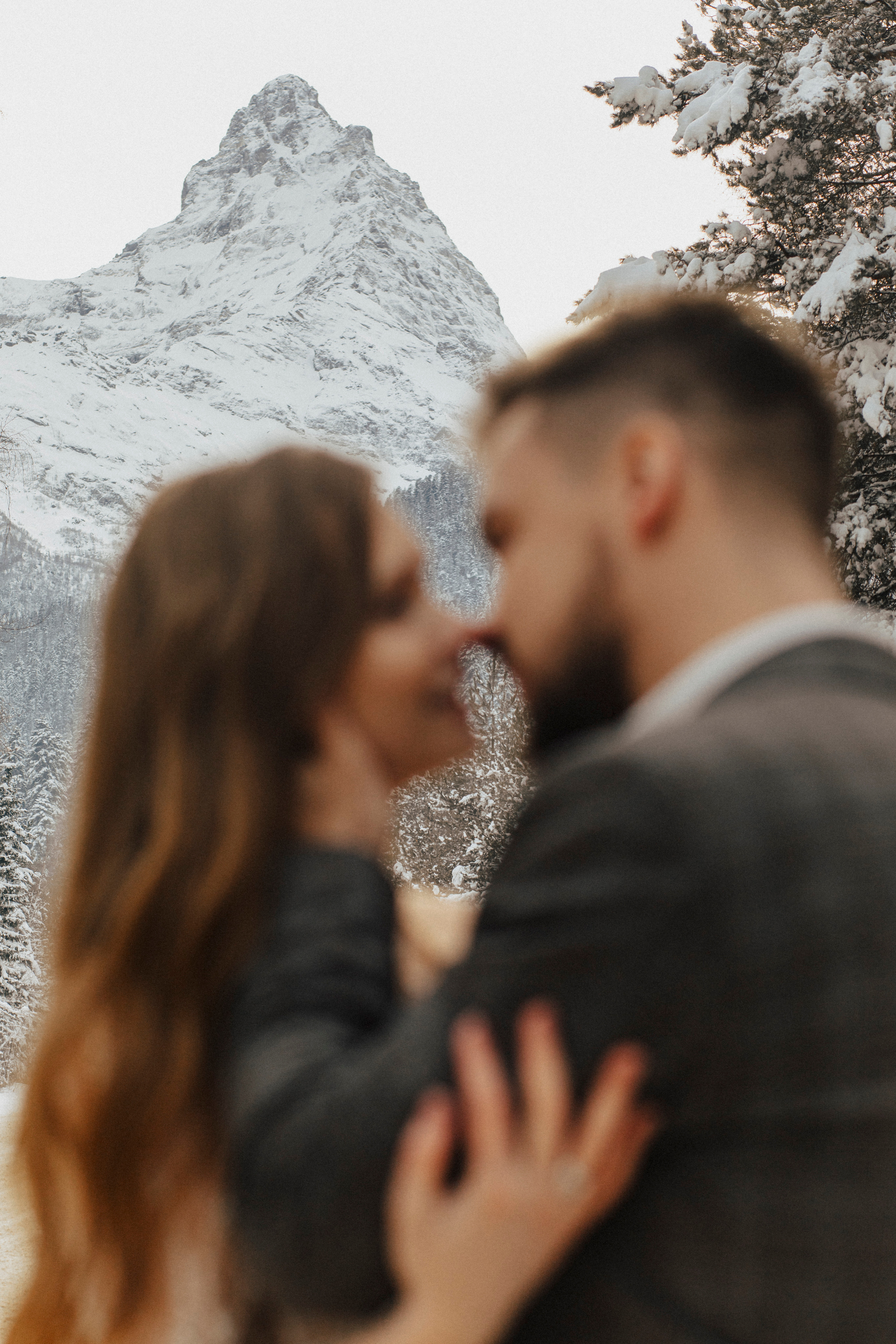 Свадебный  фотограф Домбай Архыз Эльбрус Пятигорск кмв Гудаури Свадьба в горах Фотосессии