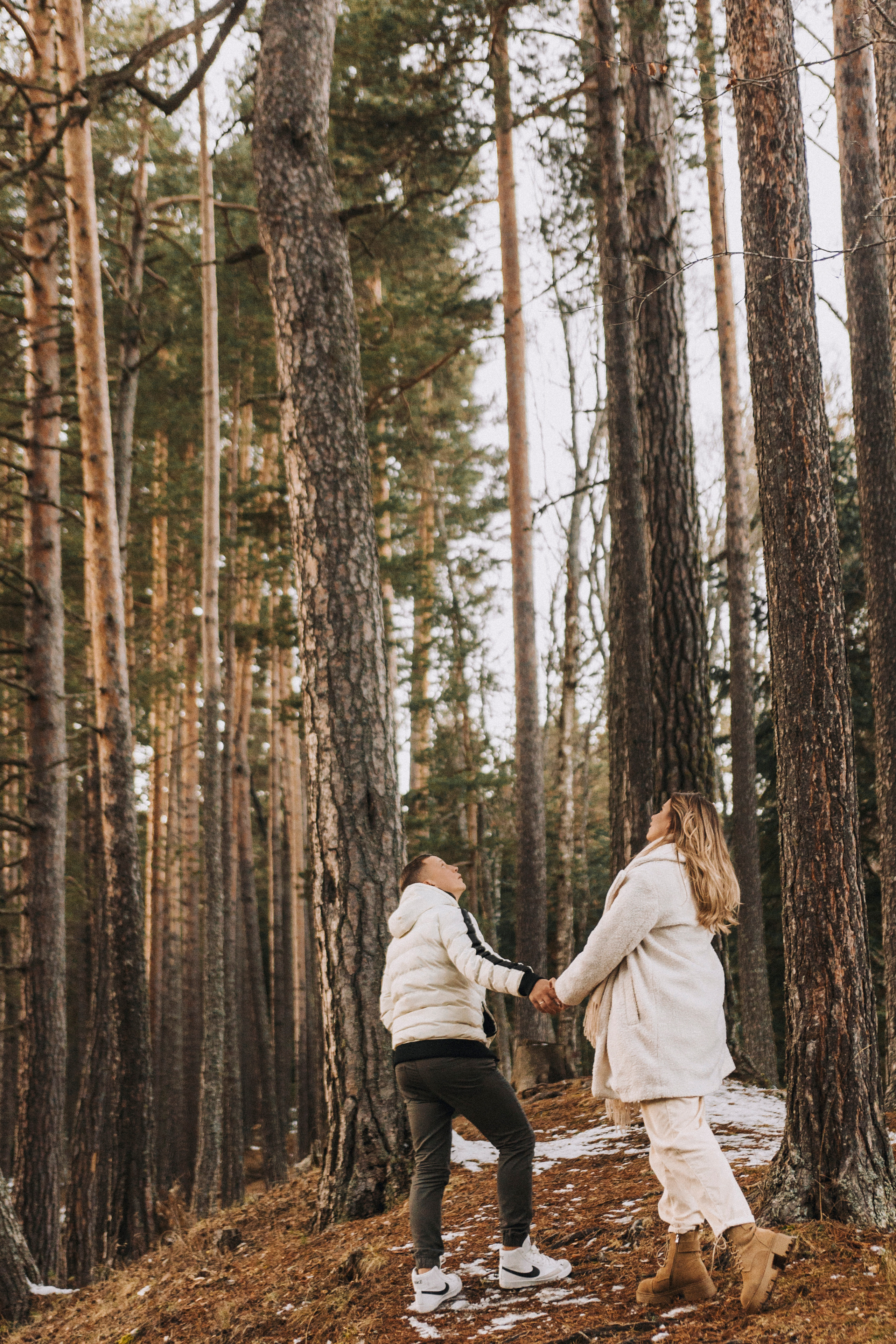 ПОЦЕЛУЙ ДЕКАБРЯ. Фотограф Настя Конник | Пятигорск | Эльбрус | Домбай | Архыз