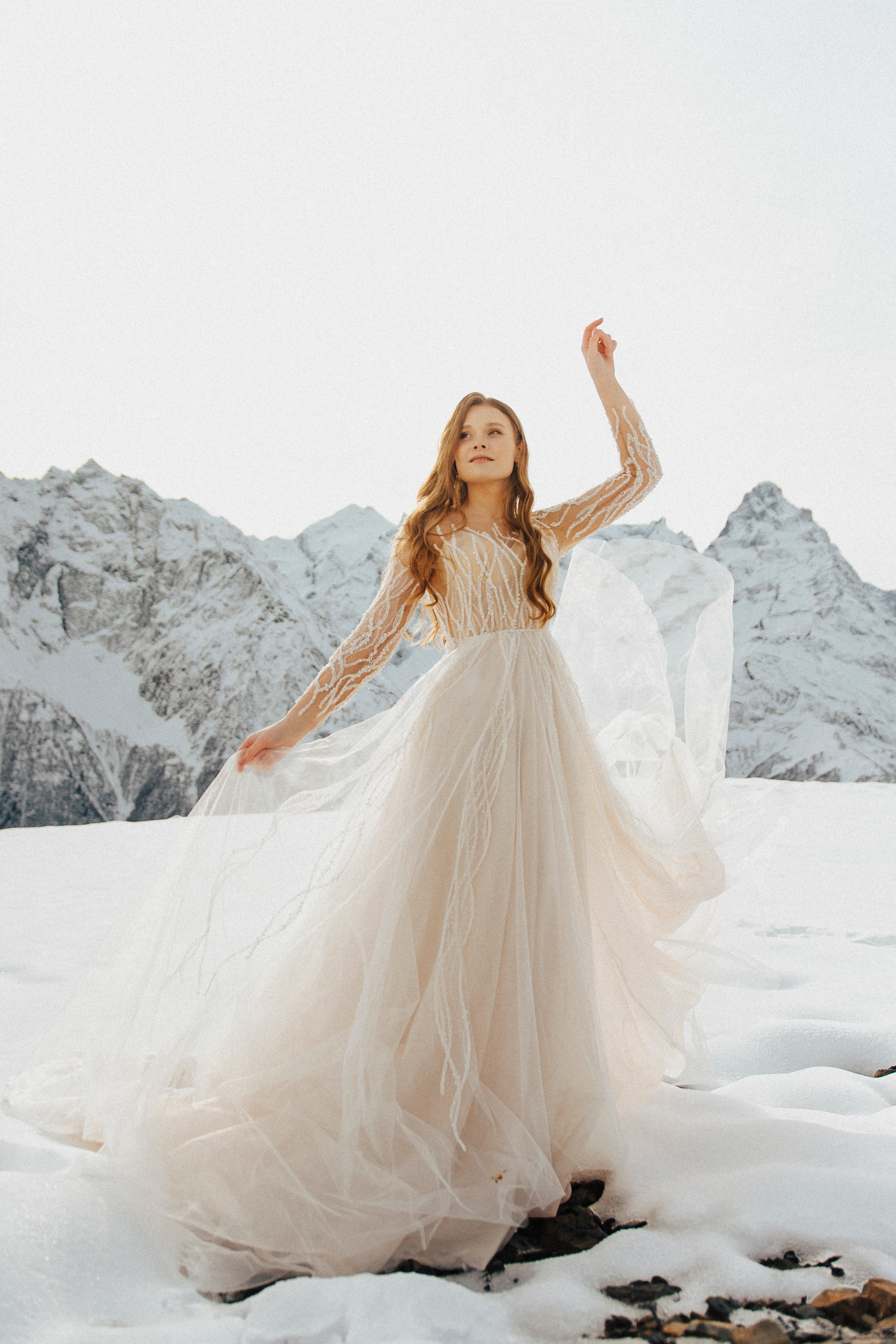 Свадебный видеограф фотограф Домбай Архыз Эльбрус Пятигорск кмв Гудаури Свадьба в горах Фотосессии