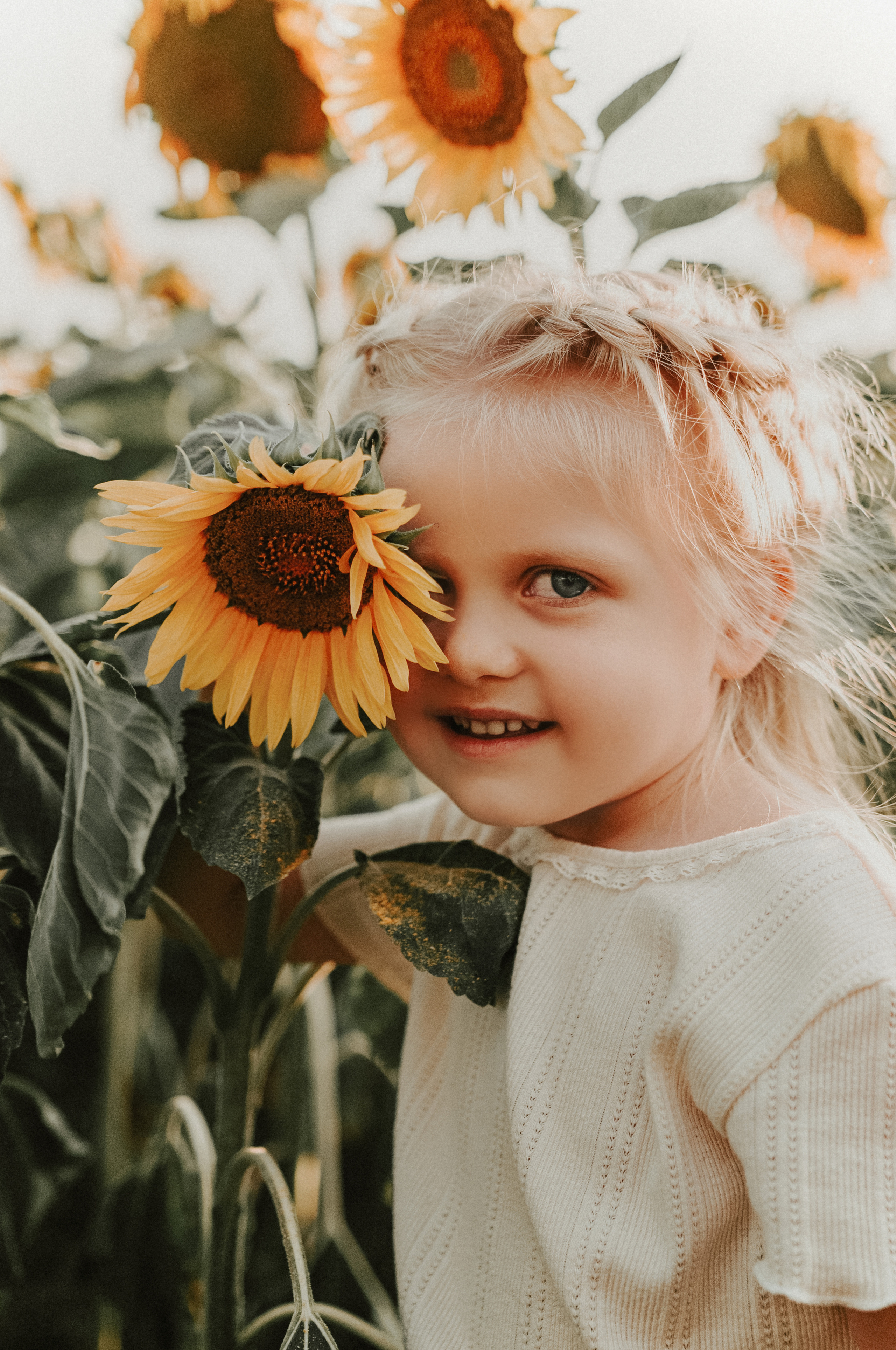 ПОД СОЛНЦЕМ. Фотограф Настя Конник | Пятигорск | Эльбрус | Домбай | Архыз