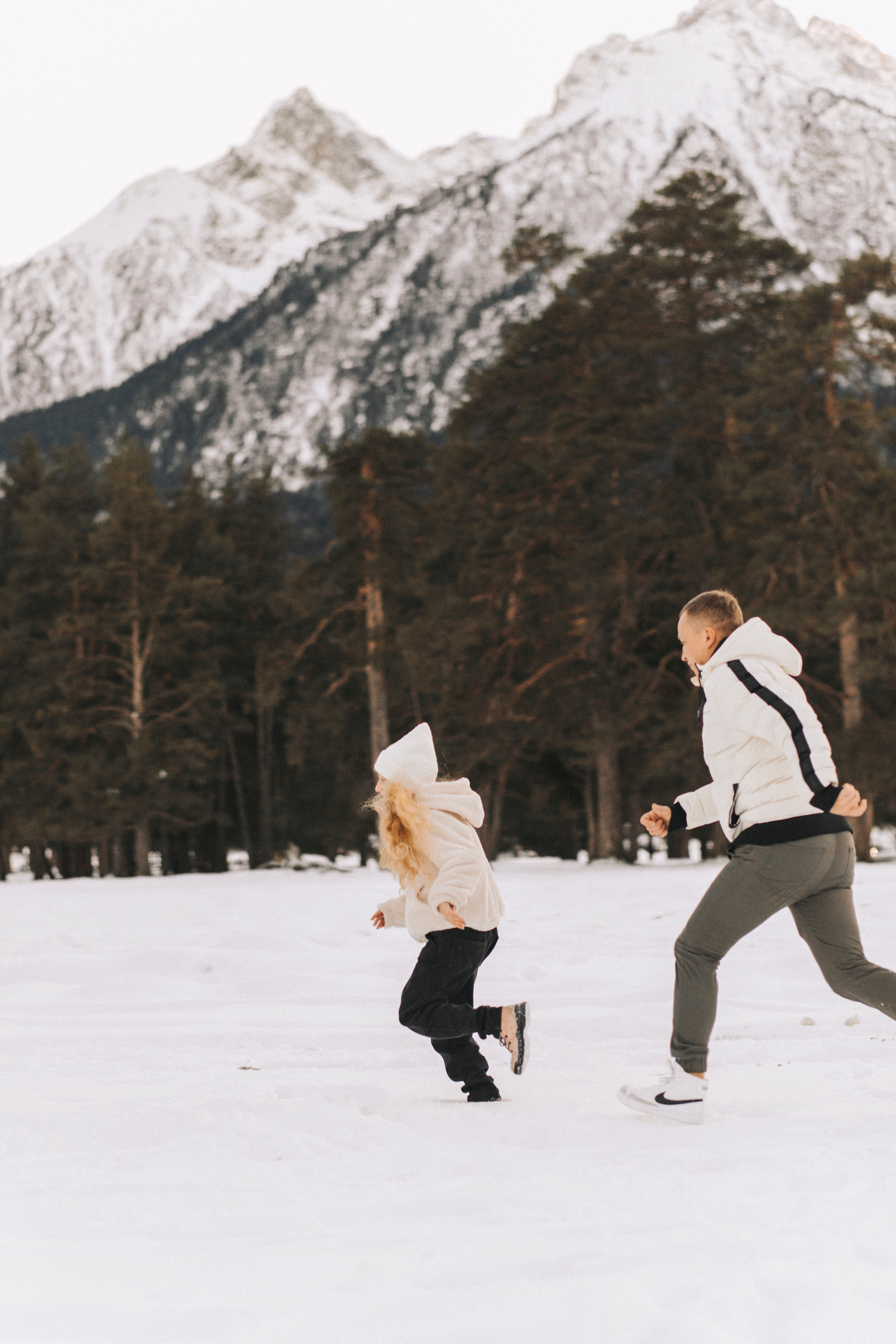 ПОЦЕЛУЙ ДЕКАБРЯ. Фотограф Настя Конник | Пятигорск | Эльбрус | Домбай | Архыз