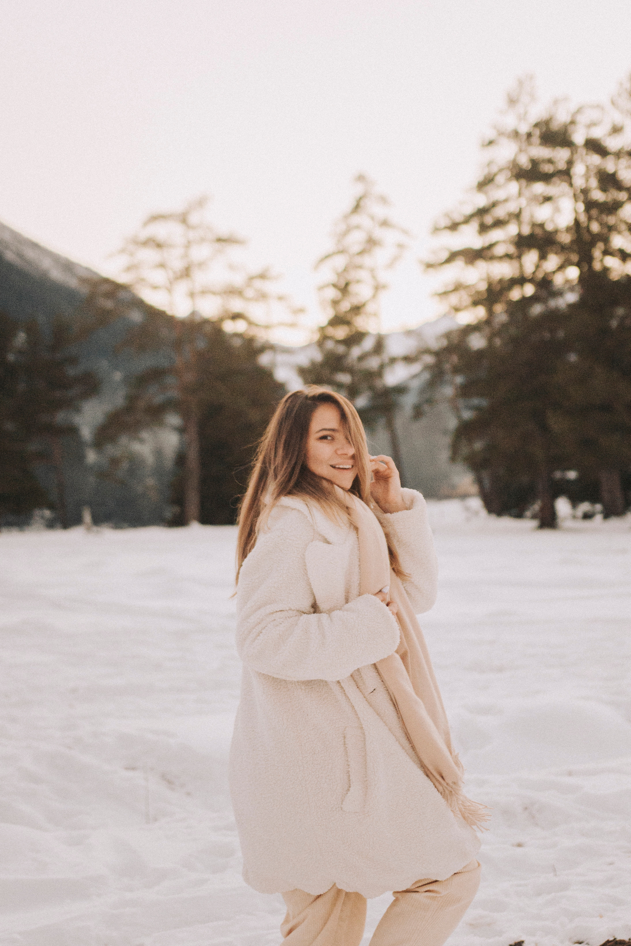ПОЦЕЛУЙ ДЕКАБРЯ. Фотограф Настя Конник | Пятигорск | Эльбрус | Домбай | Архыз