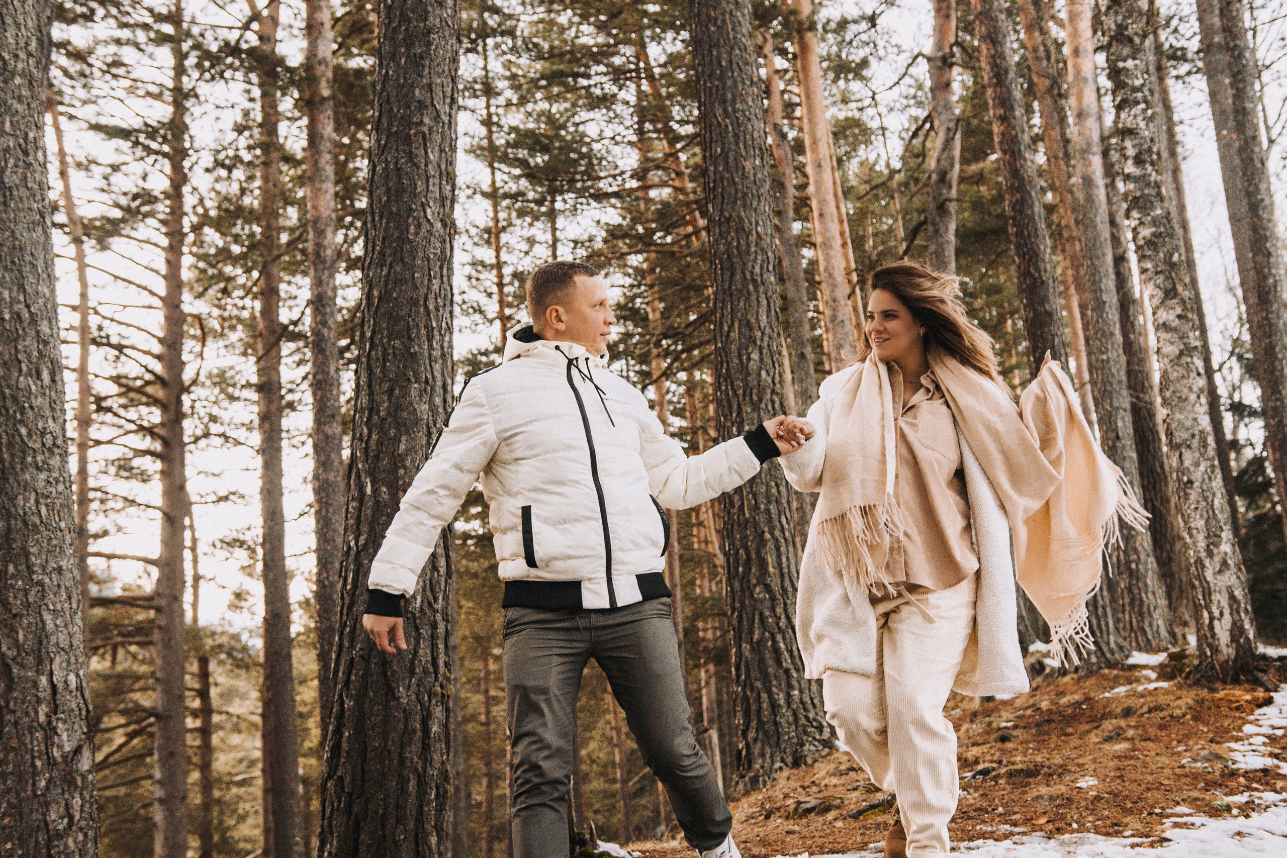 ПОЦЕЛУЙ ДЕКАБРЯ. Фотограф Настя Конник | Пятигорск | Эльбрус | Домбай | Архыз