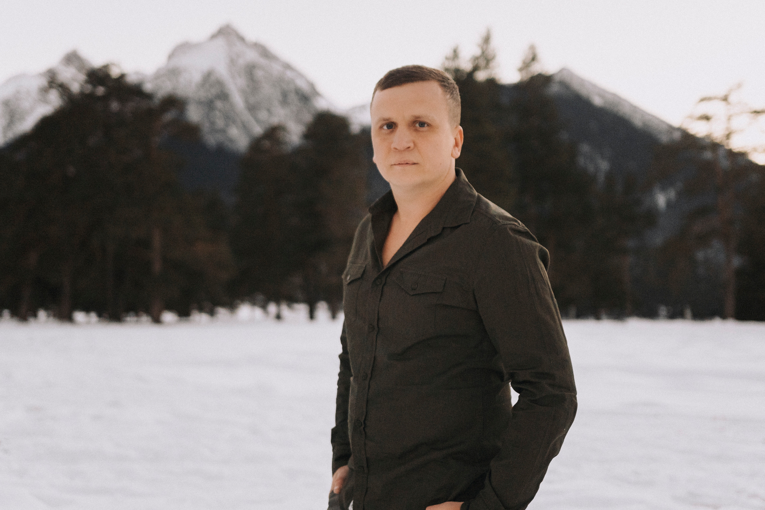 ПОЦЕЛУЙ ДЕКАБРЯ. Фотограф Настя Конник | Пятигорск | Эльбрус | Домбай | Архыз