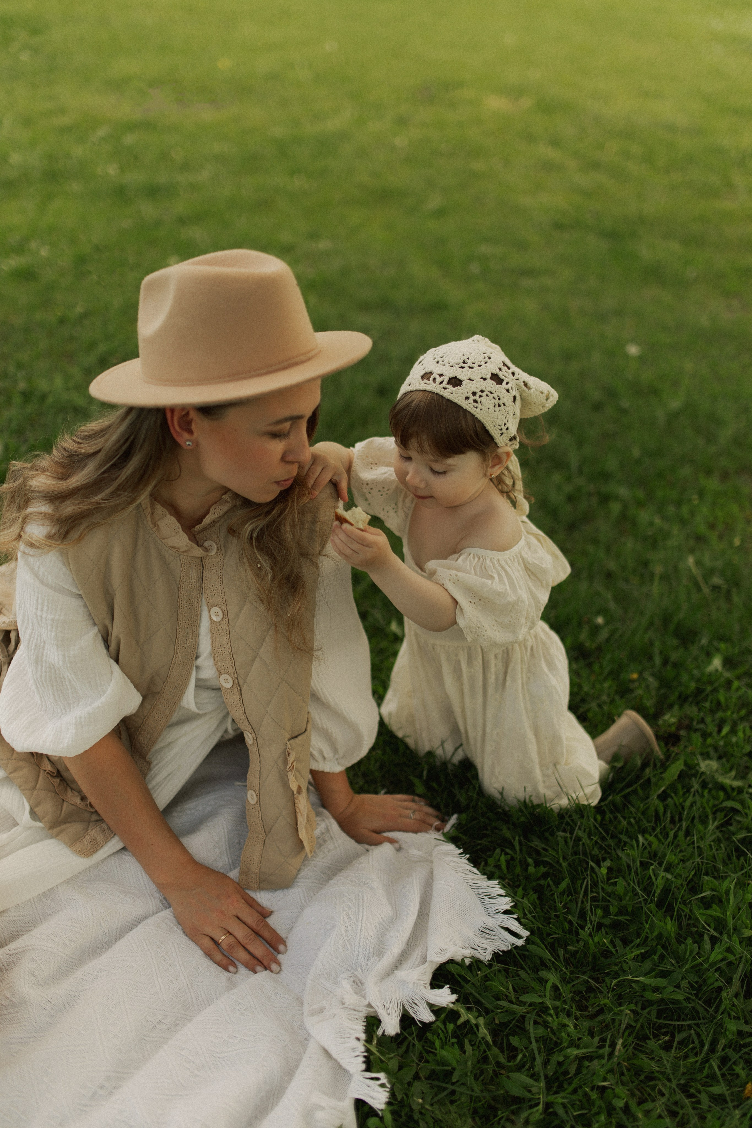 Настя и София. Главная