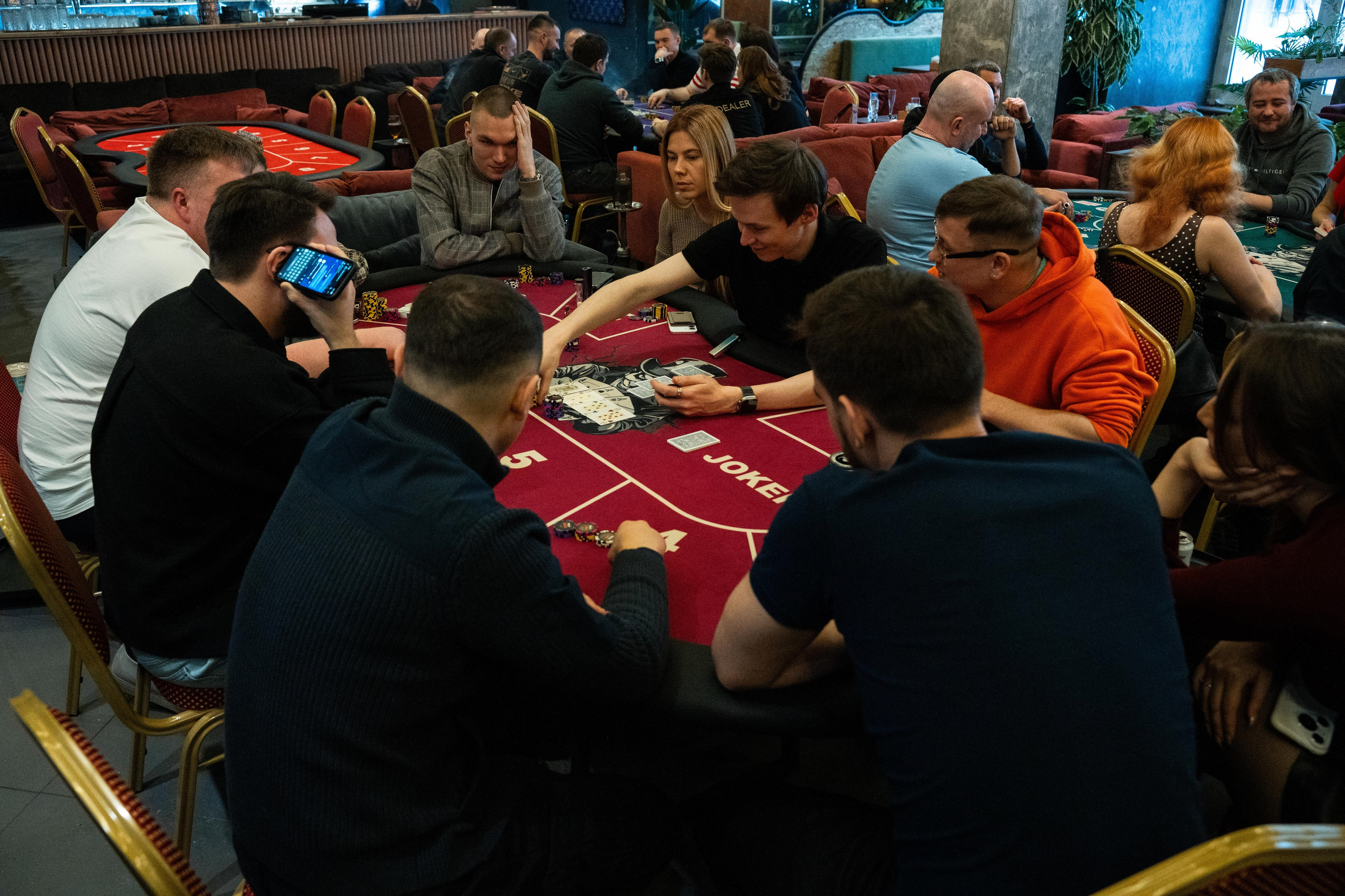 Joker Poker Club 28.02.2026. Коммерческий и художественный фотограф и видеограф в Москве Арсений Тургенев
