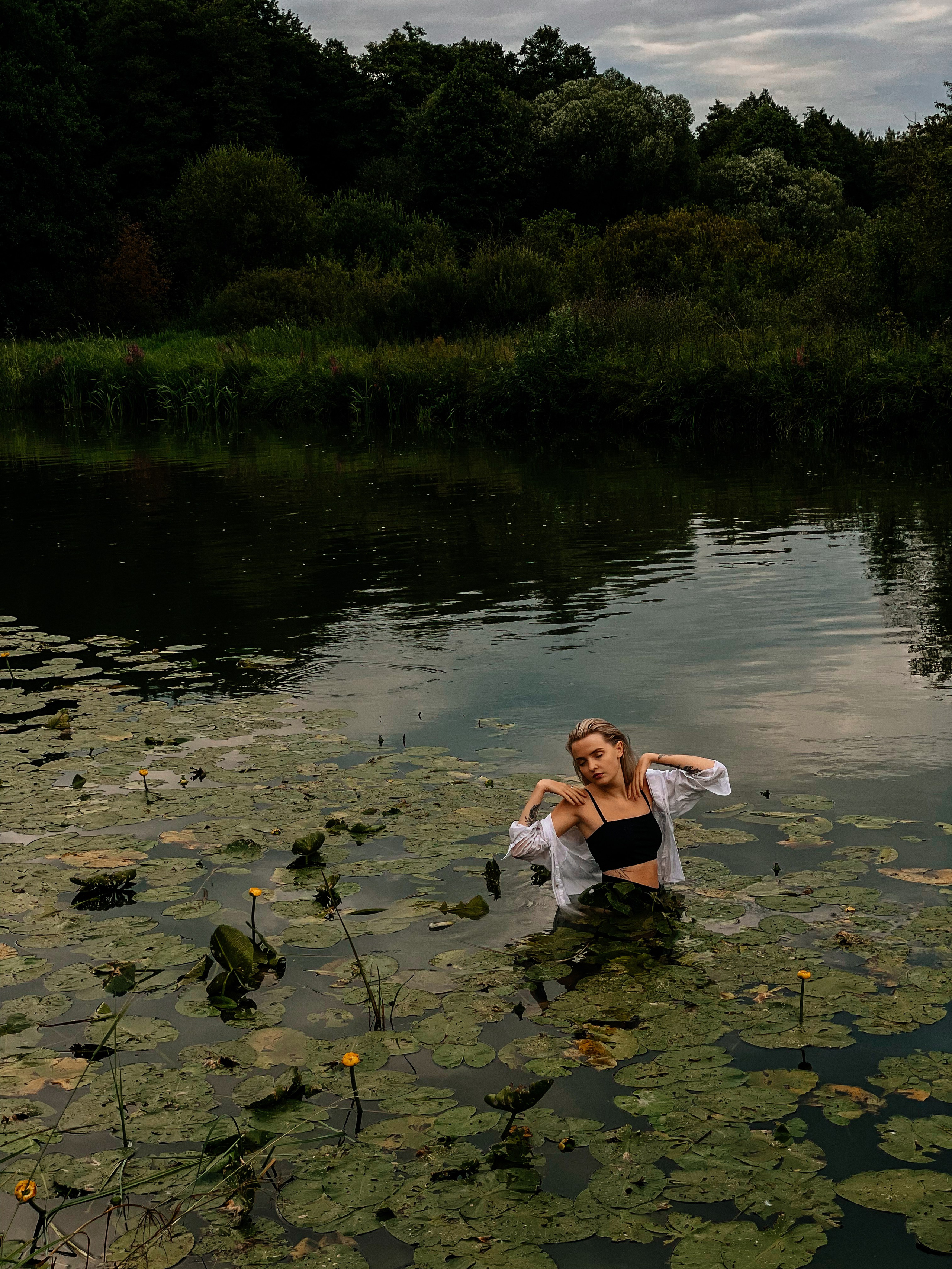 Съемка в воде. Марта Корженко — фотограф, контент фотограф, визуализатор бренда
