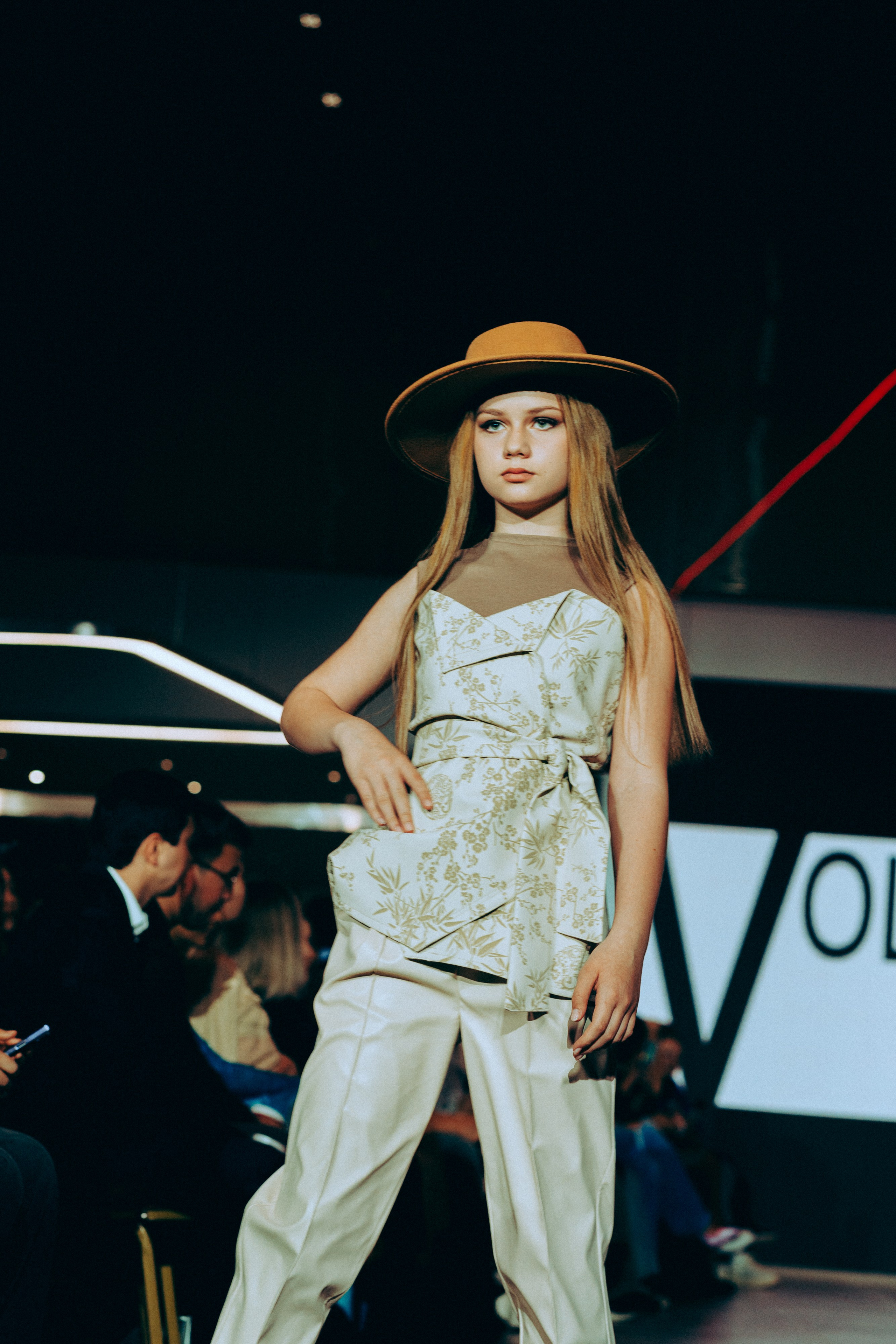 Fashion Show Allur. Репортажный фотограф в Астане — Диана Калтаева, портретный фотограф