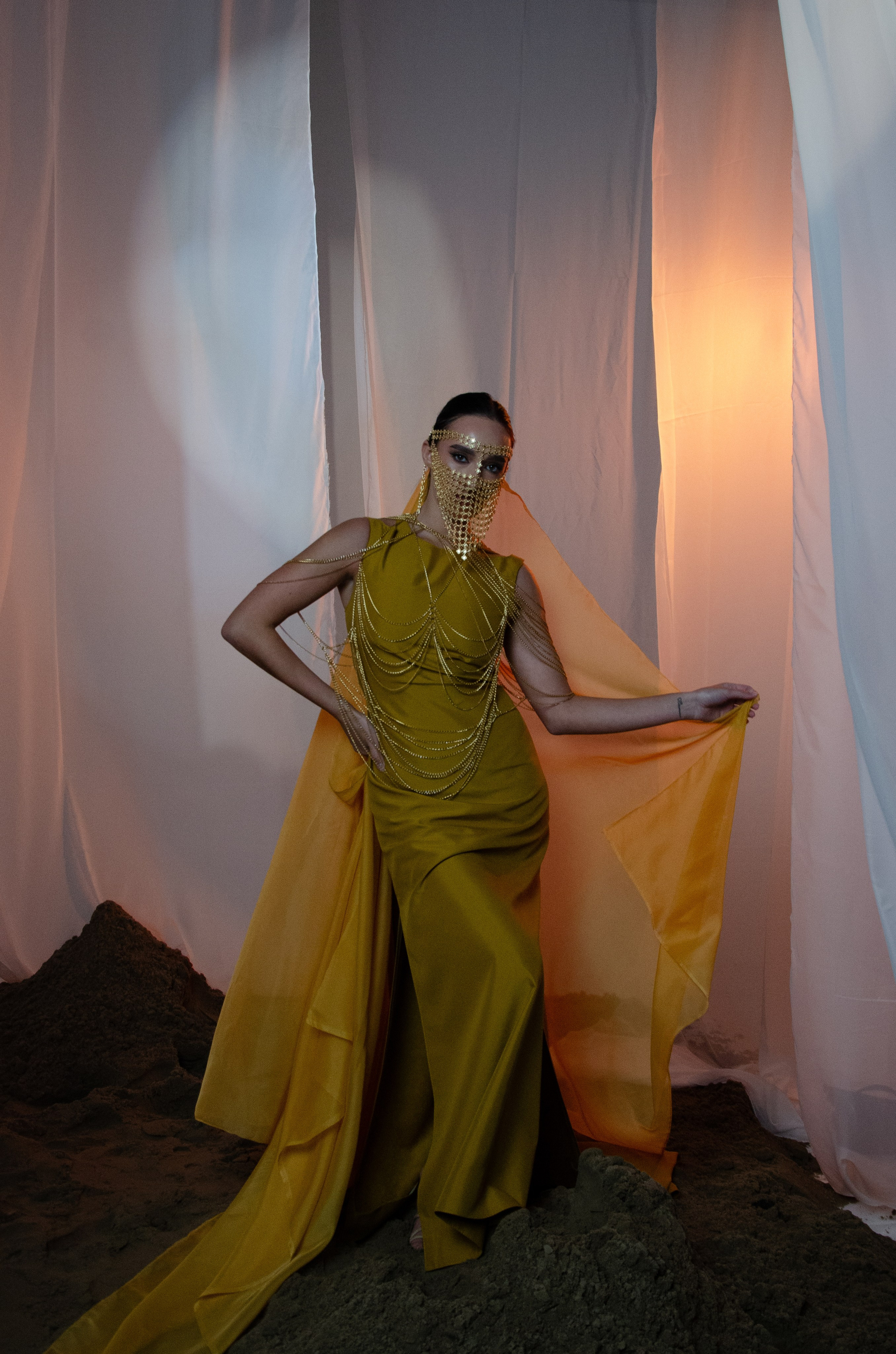 Фотосессия по к/ф ДЮНА. Портретный фотограф в Казани Тумурзина Камила