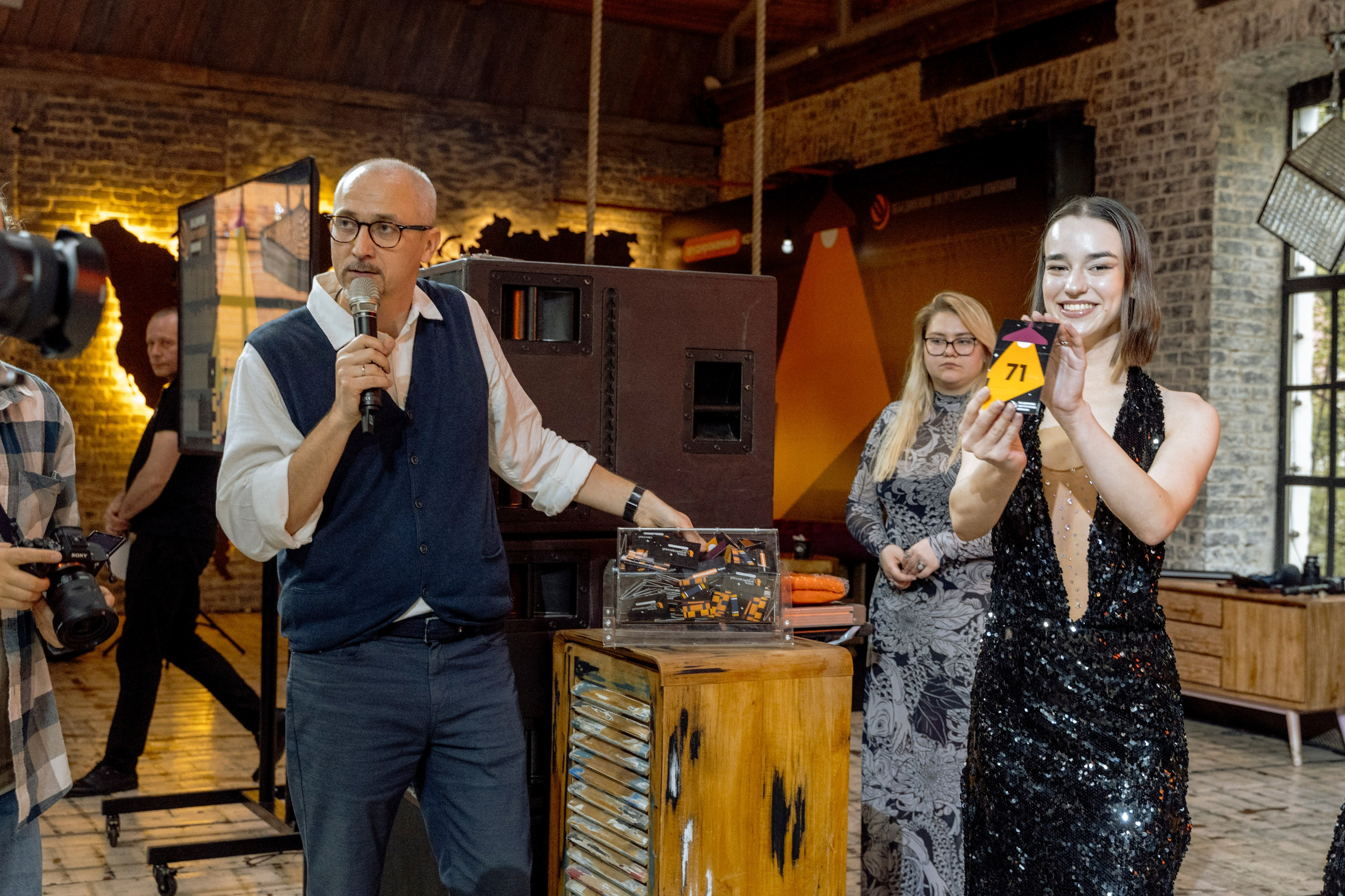 Фотограф Москва и Московская область. Фотосъёмка, видеосъемка массовых мероприятий, reels