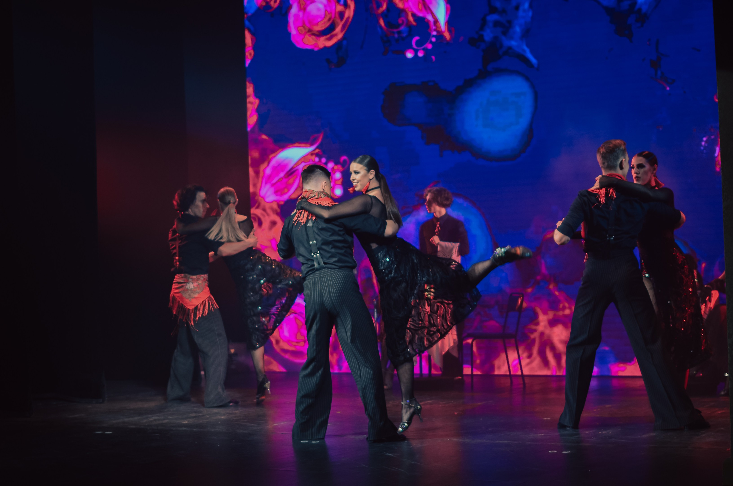 Фоторепортаж танцевального мероприятия. Денисова Аля — фотограф для парных съемок и индивидуальных историй в Барнауле