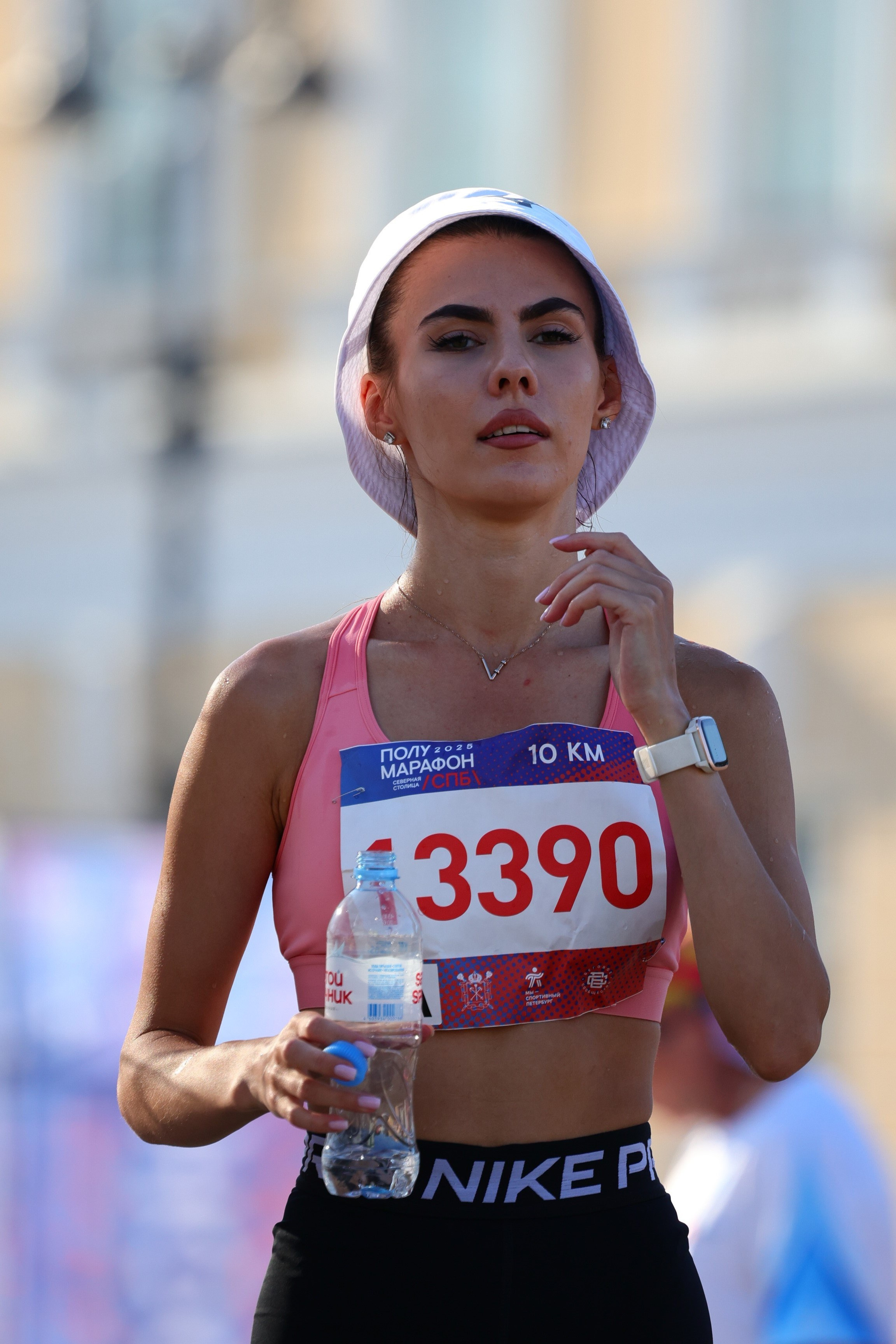 Полумарафон СПБ 2025. Спортивный фотограф в Санкт-Петербурге Илья Vacool