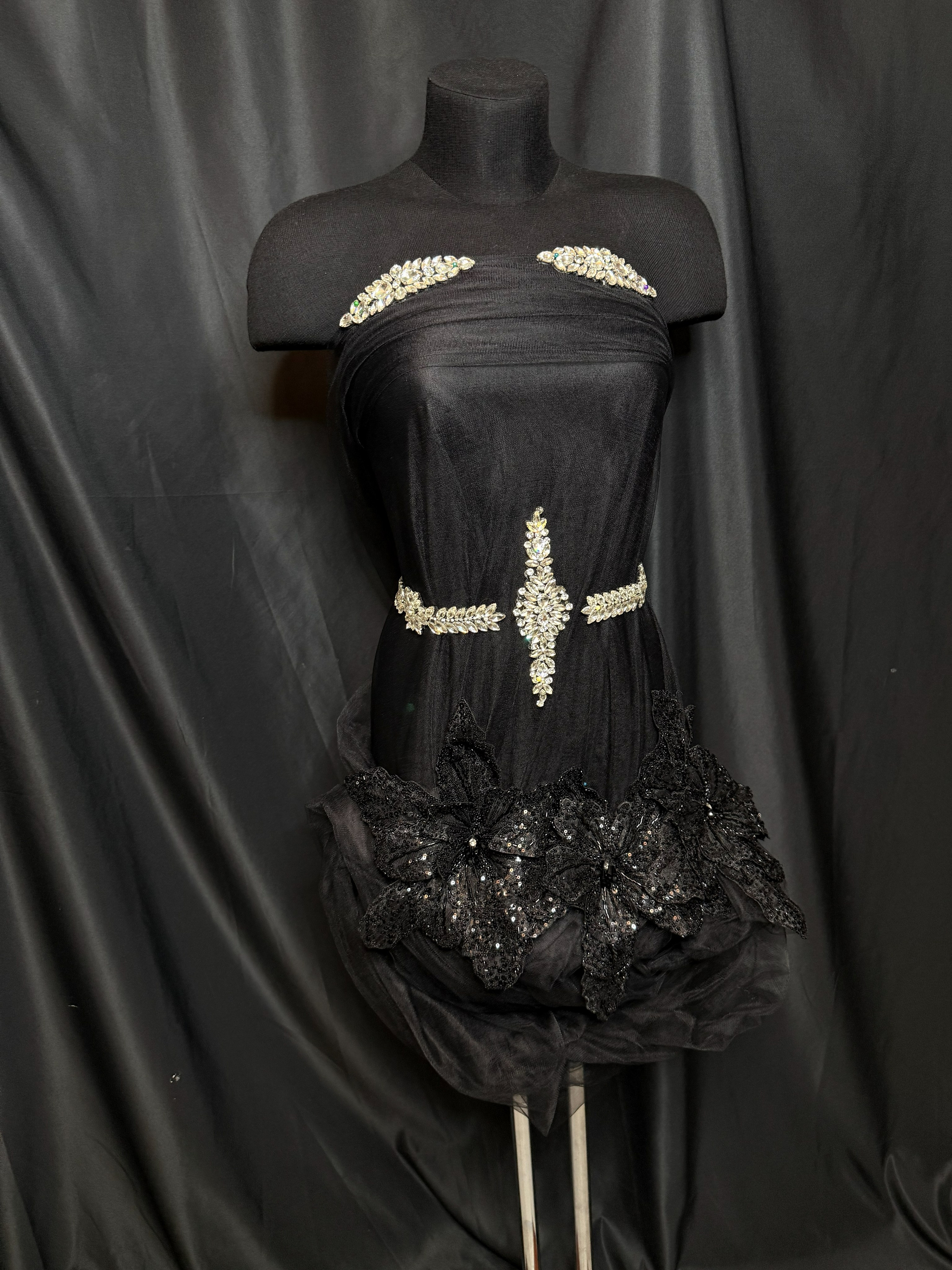 DRAPPING ART. SERGEY OSIPOV. HAIR ARTIST · COLORIST STYLIST · DESIGNER