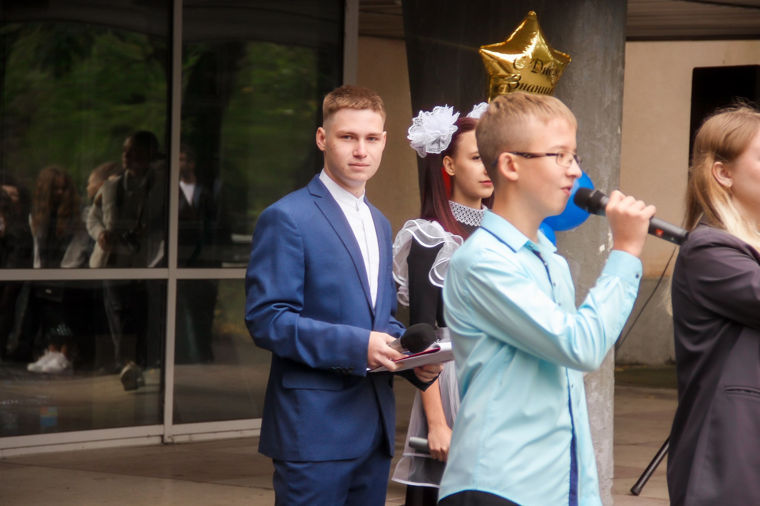 9-11 классы СЪЁМКИ ВЫПУСКНЫХ И ПОСЛЕДНИХ ЗВОНКОВ. Выпускные альбомы для школ и Детских садов в Барнауле /Выпускные/Свадебные/Детские/Семейные и др. виды съёмок /Фотограф Вера Валейко