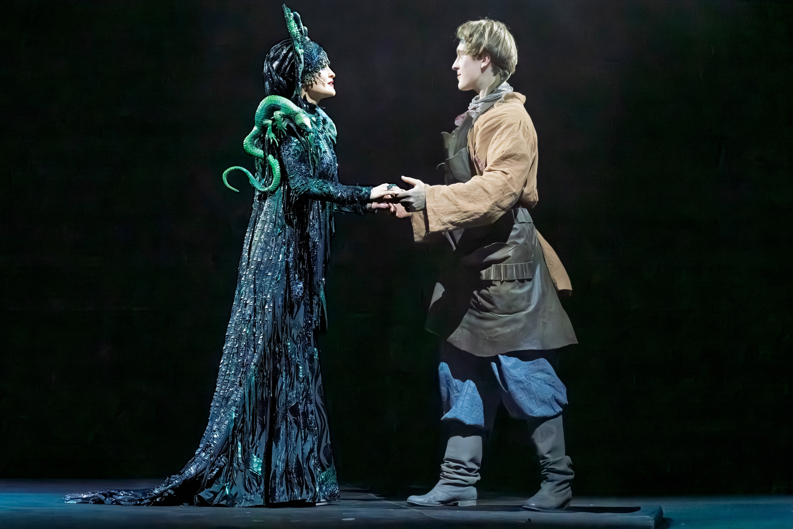 Театр Терезы Дуровой: Малахитовая Шкатулка. Сайт фотографа Сергея Абрамова