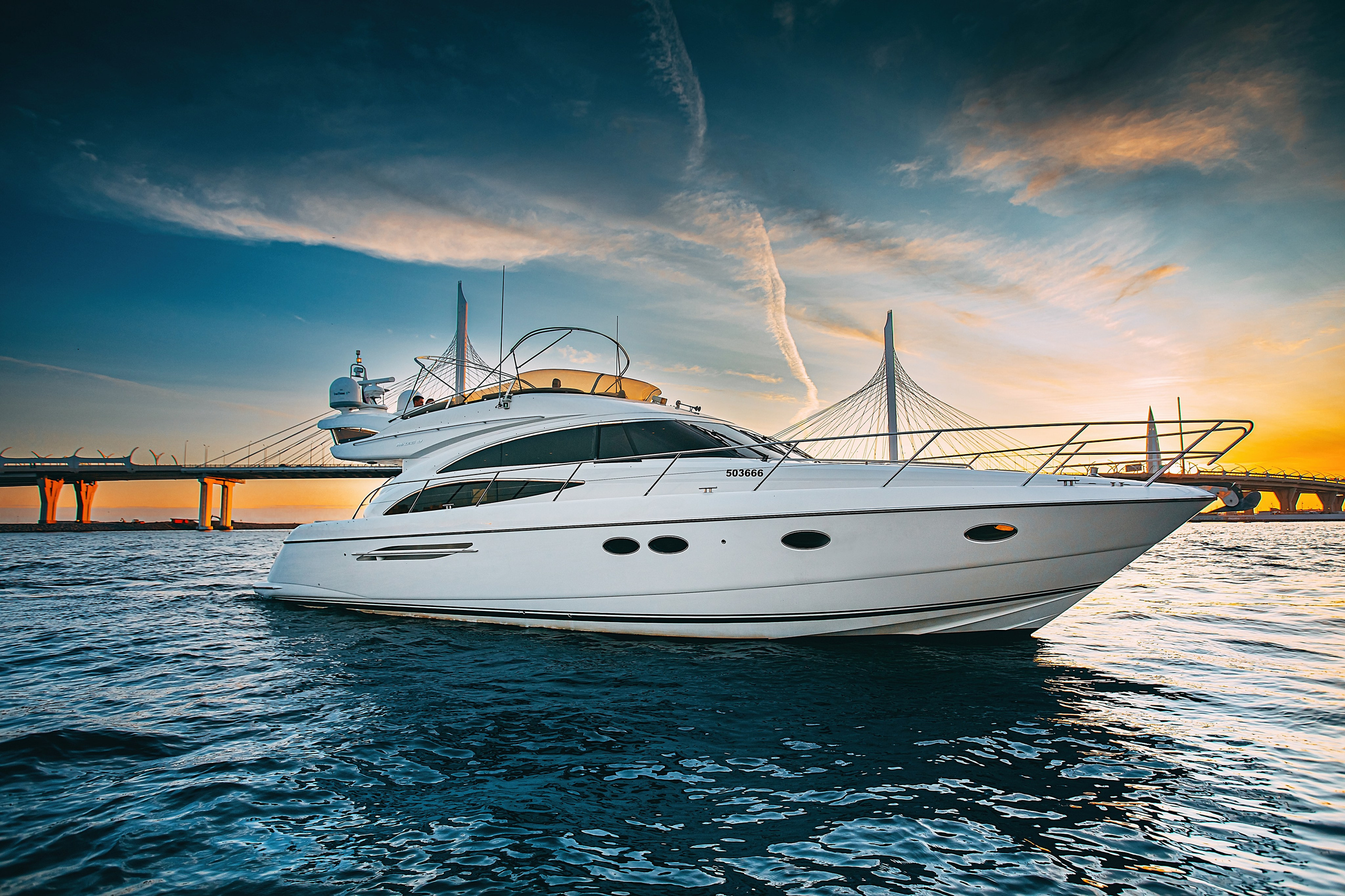 Яхта Princess 57 Esperanza. SPB Rent Boats|аренда катеров и теплоходов