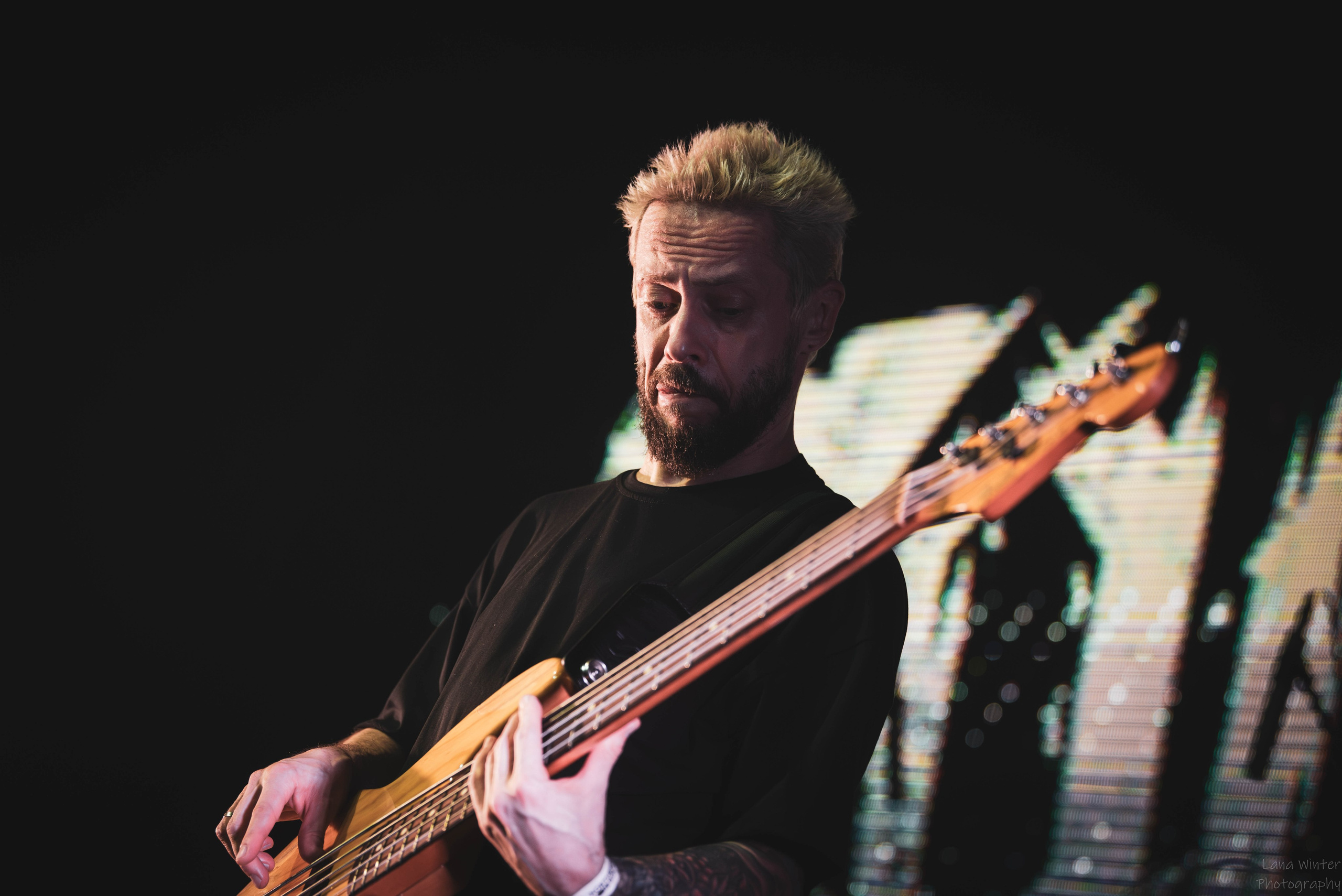 7000$ (29 июня 2025 года, Москва, клуб Урбан). Фотограф Светлана Блинова, Москва и Московская область