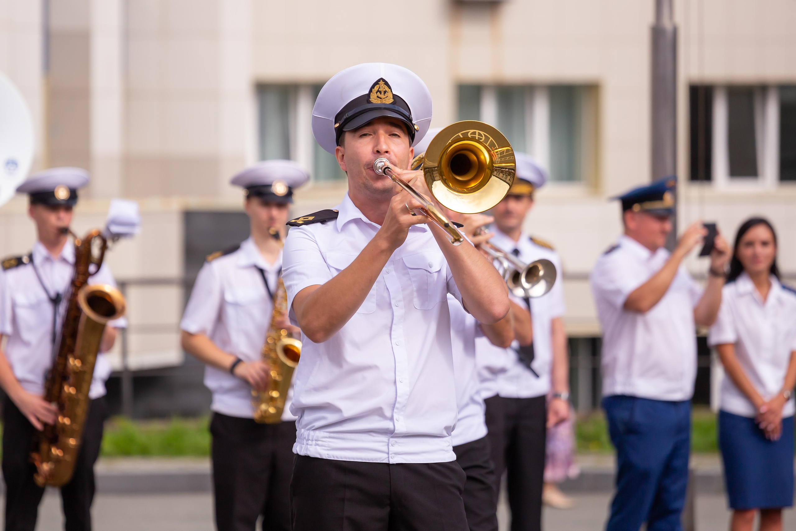 1 Сентября в МГУ. Фотограф Антон Клейнос, Владивосток