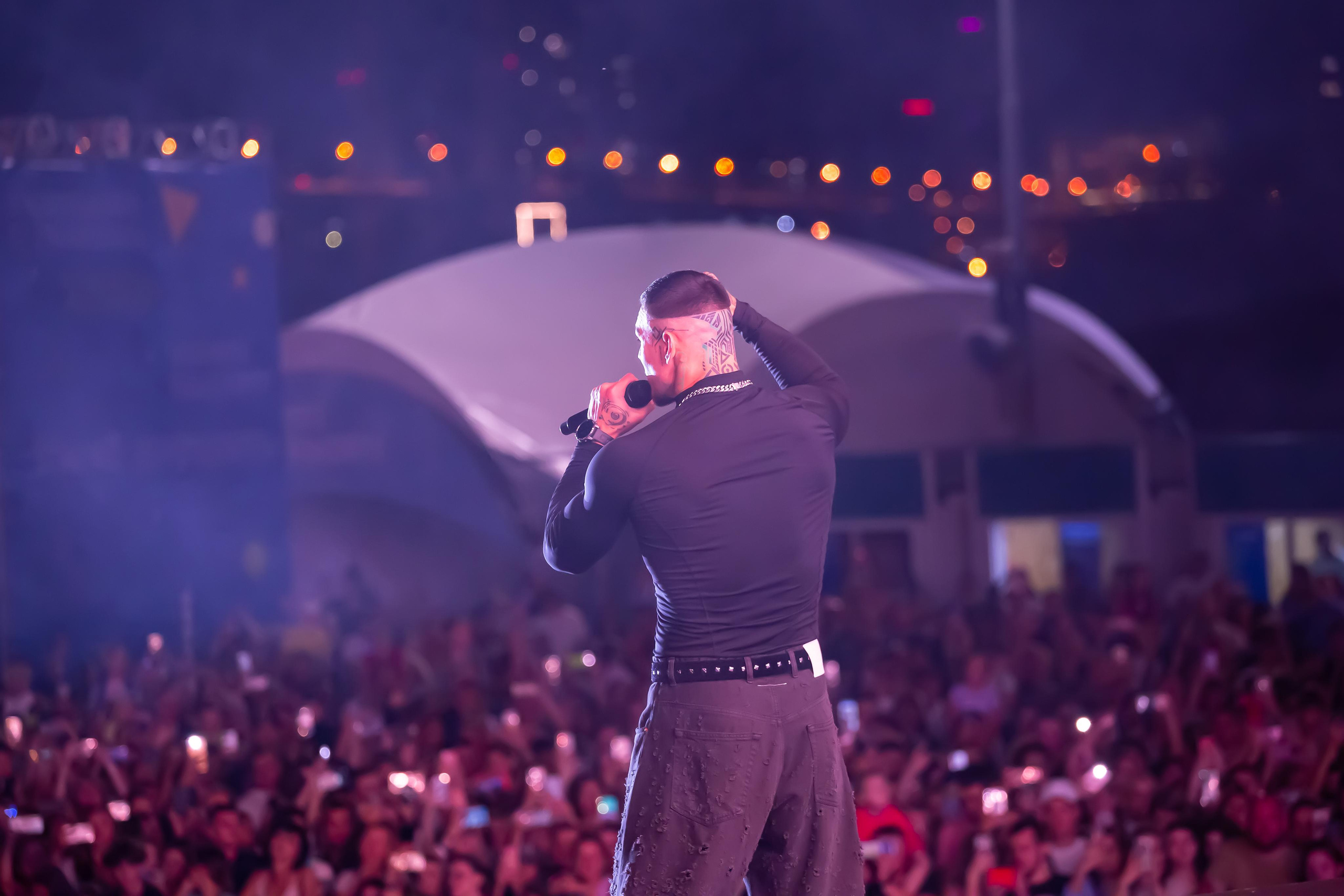 Фотограф Антон Клейнос, Владивосток