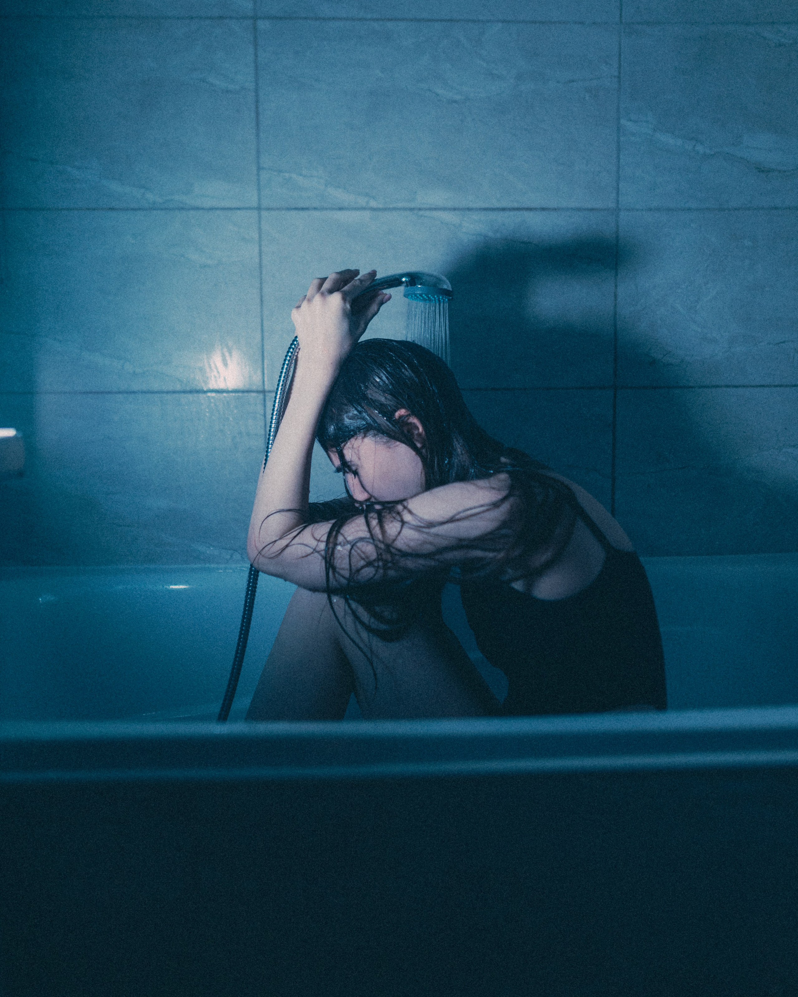 Depres. Sun Betty — кинофотограф Элизабет