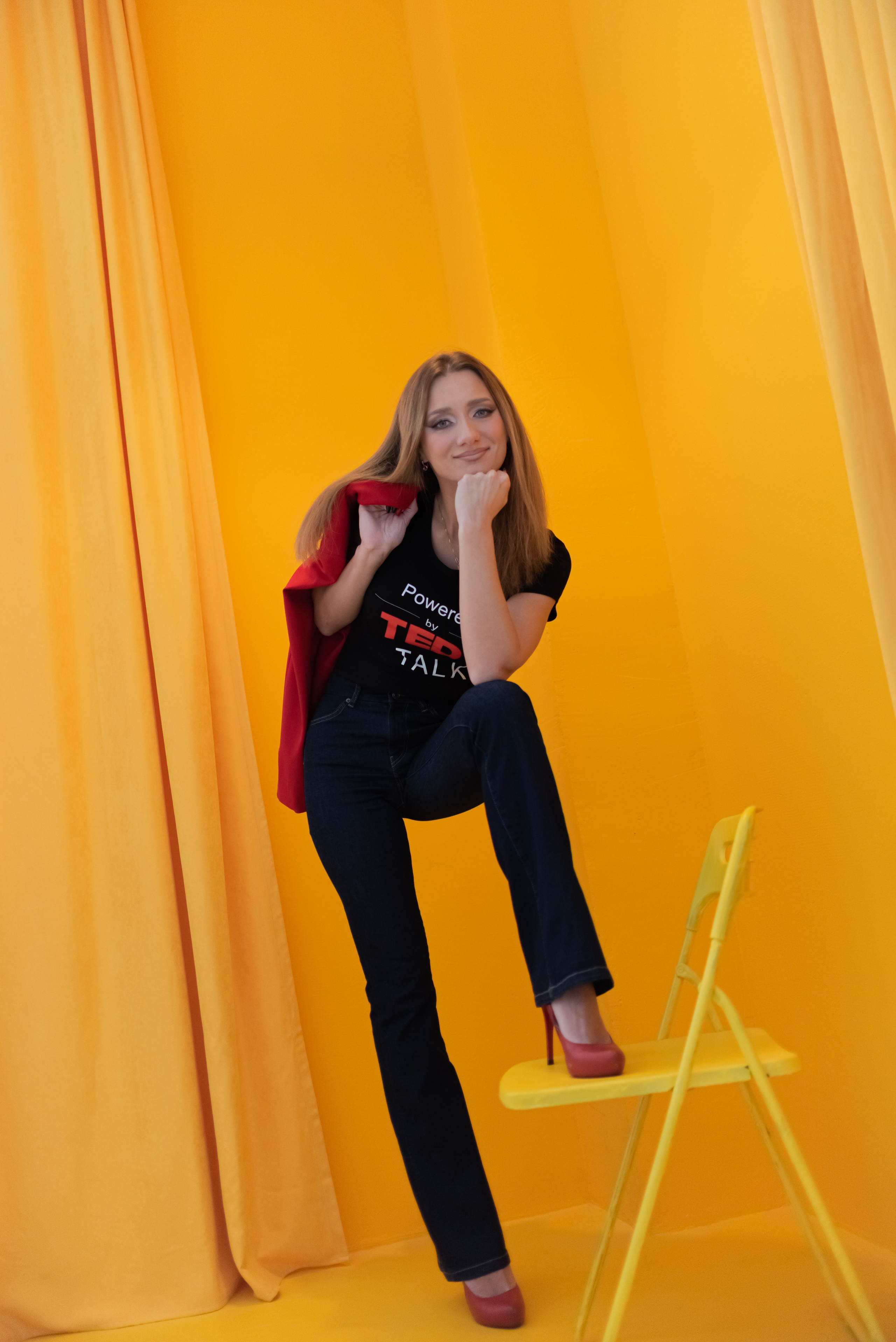 Фотосъемка контента для Яны — преподавателя английского языка. Свадебный и семейный фотограф Екатерина Пушан. Москва, Балашиха, Железнодорожный, Солнечногорск