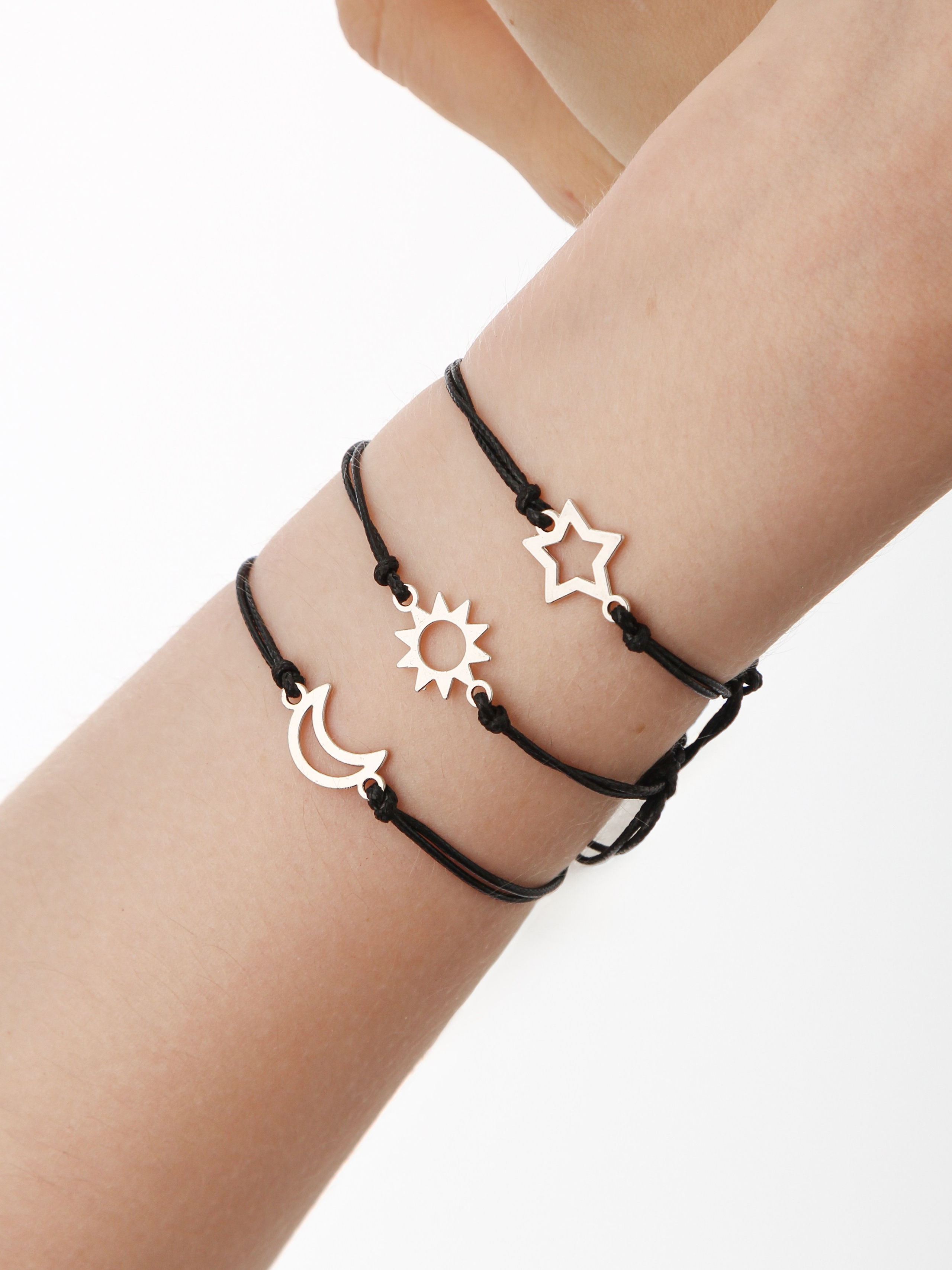 Съемка браслетов на руке для маркетплейсов |Профессиональная ювелирная съемка СПб