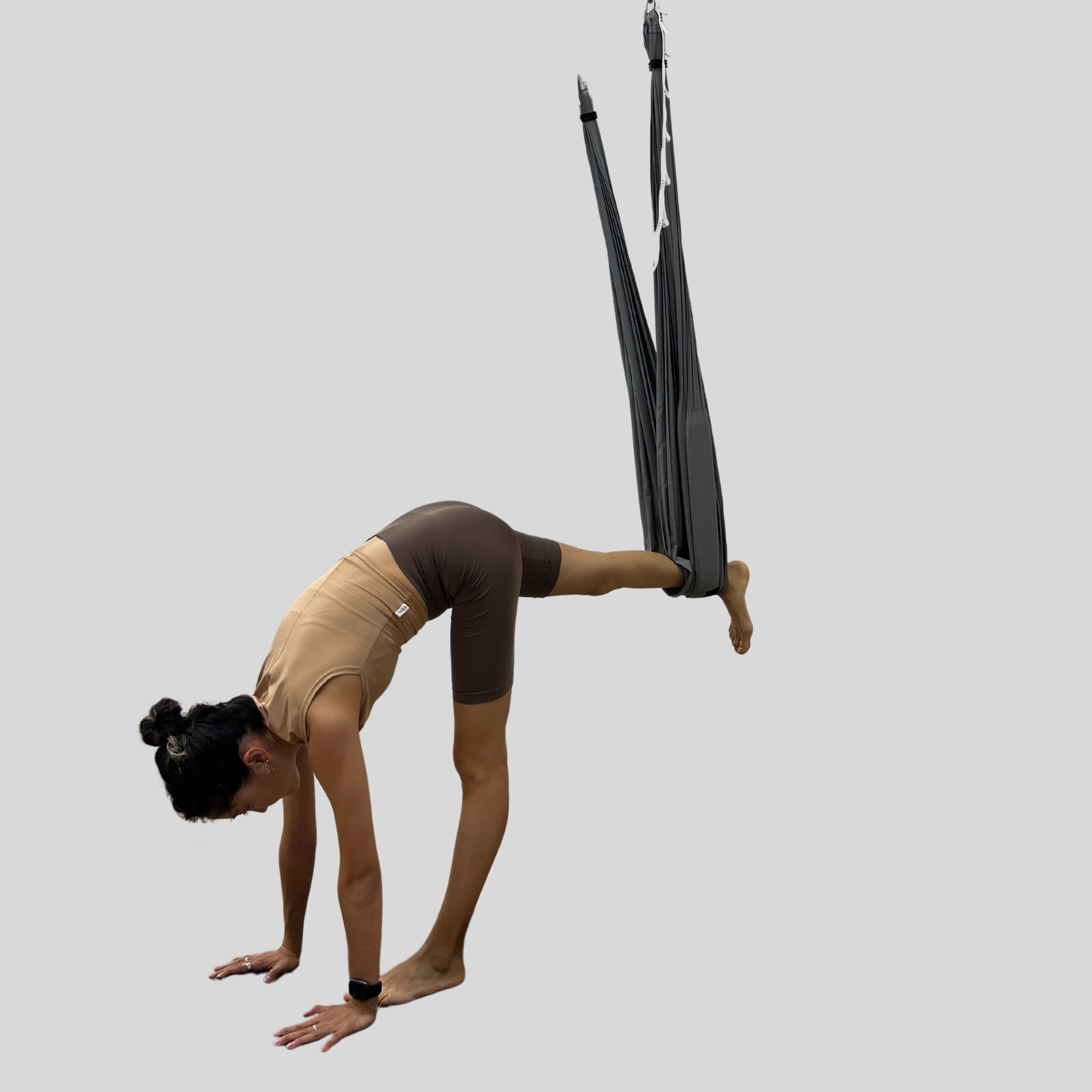 Флай йога, aerial yoga, аэро йога, связка в гамаке, позы в гамаке, aerial yoga exercise, fly yoga practice, fly yoga low, низкий гамак. Преподаю и провожу обучение по флай йоге