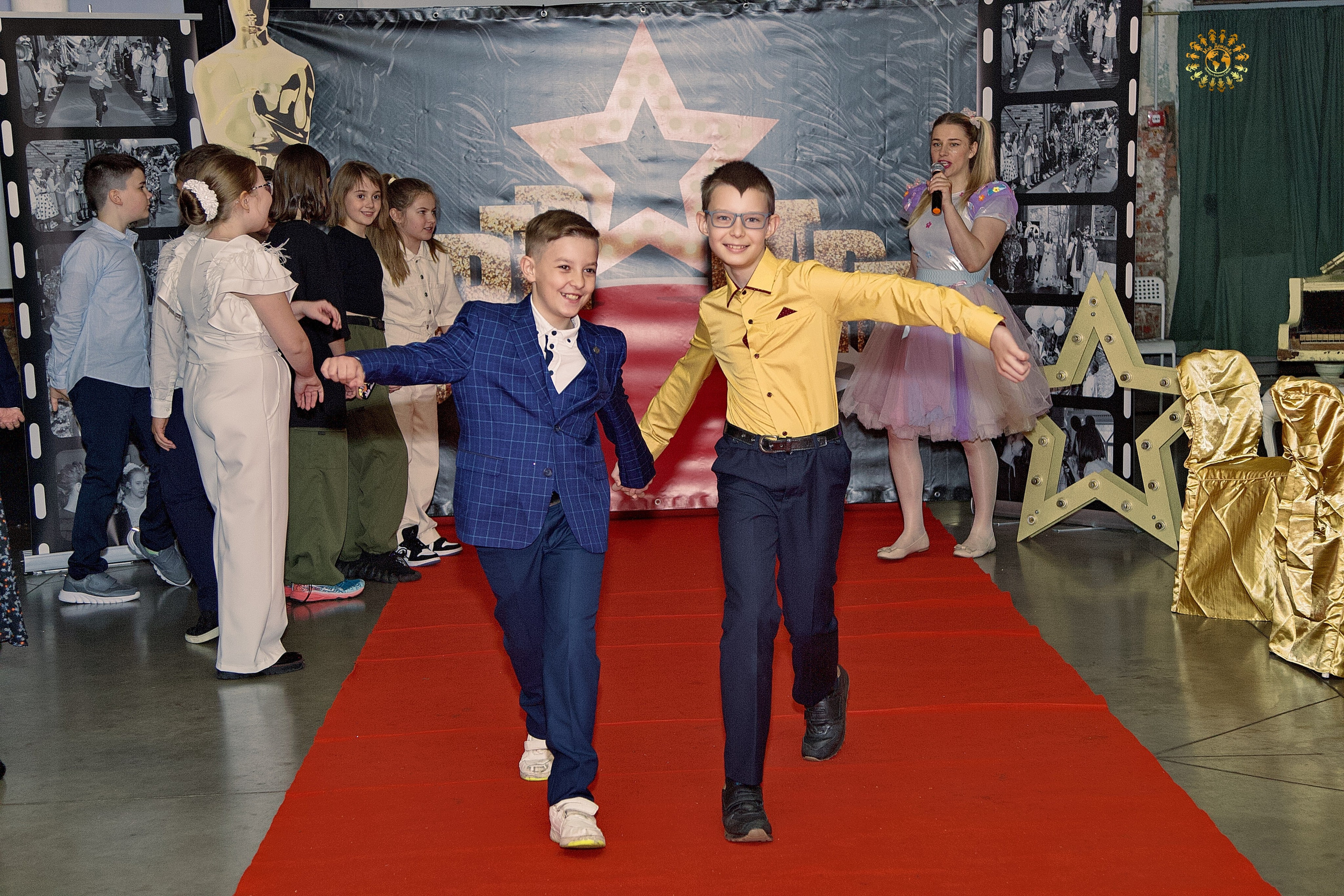 Выпускной 2023 (4-й класс, ММШ). Клуб Royal. Москва. Репортажная съемка в Москве и области. Анималистика