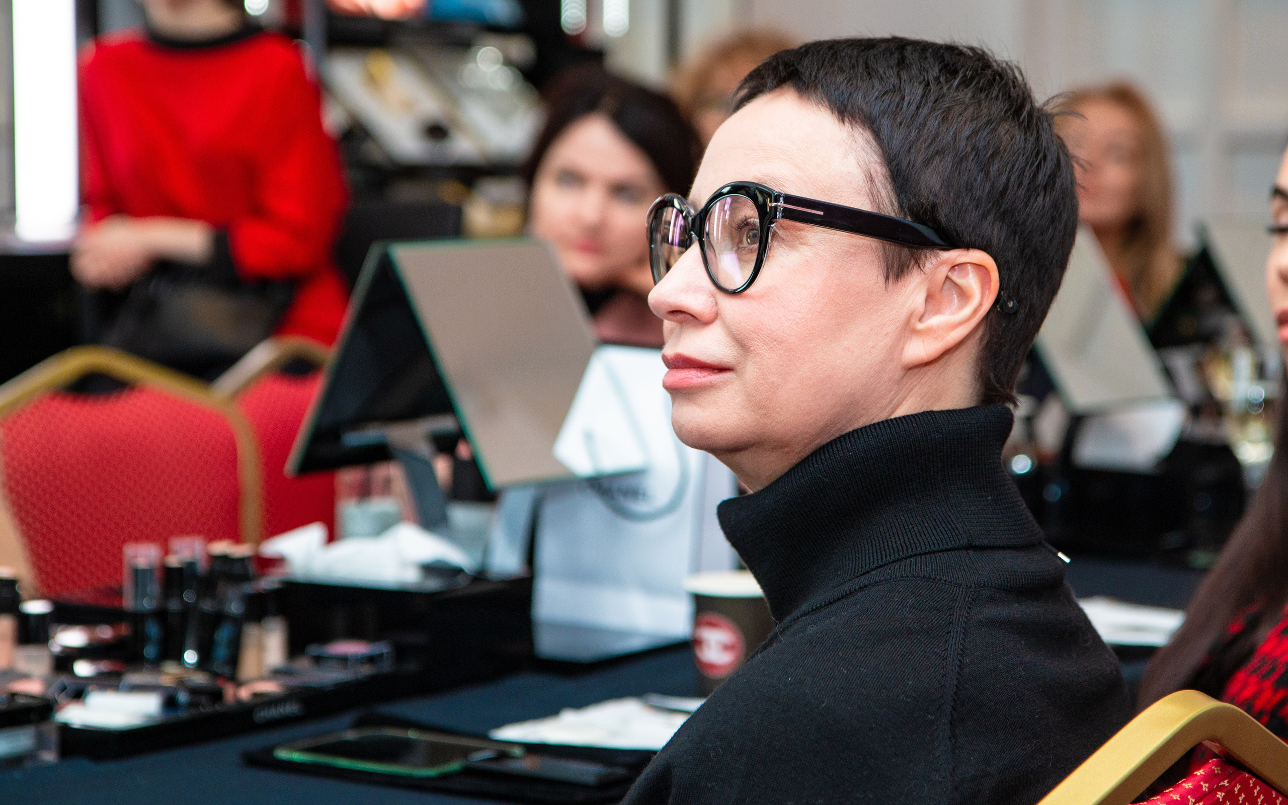 Chanel Екатеринбург. Предметный и репортажный фотограф Алексей Кротов