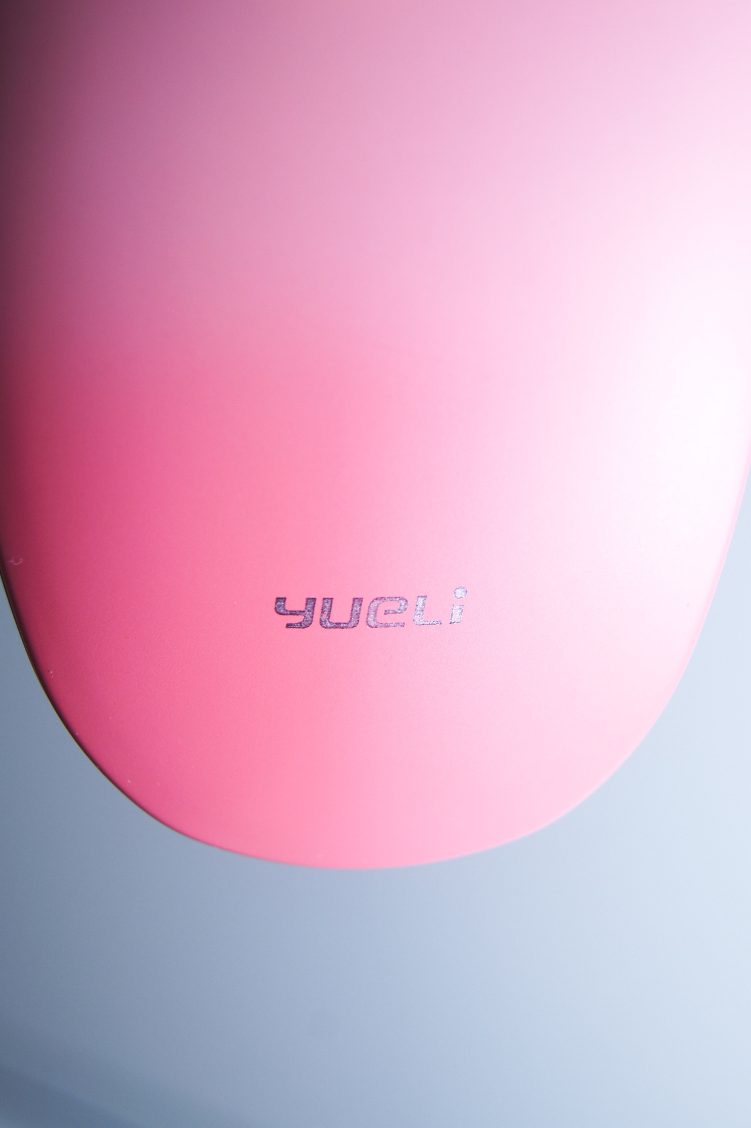 Предметная фотография расчески Xiaomi Yueli. Любовь Каширская — фотограф для малого бизнеса и специалистов