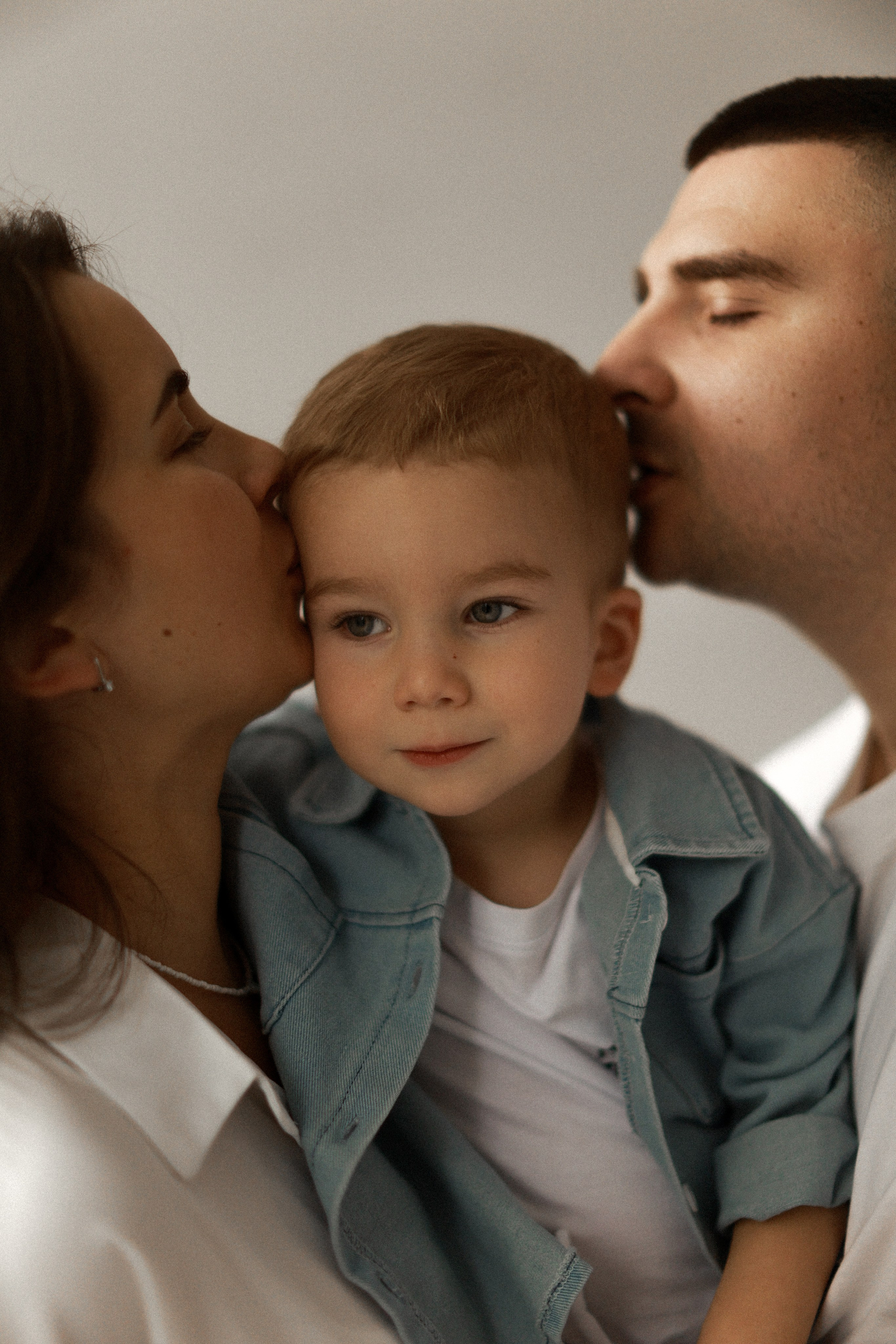 УЖЕ БОЛЬШОЙ. Фотограф Донецк. Горловка. ДНР. Севастополь