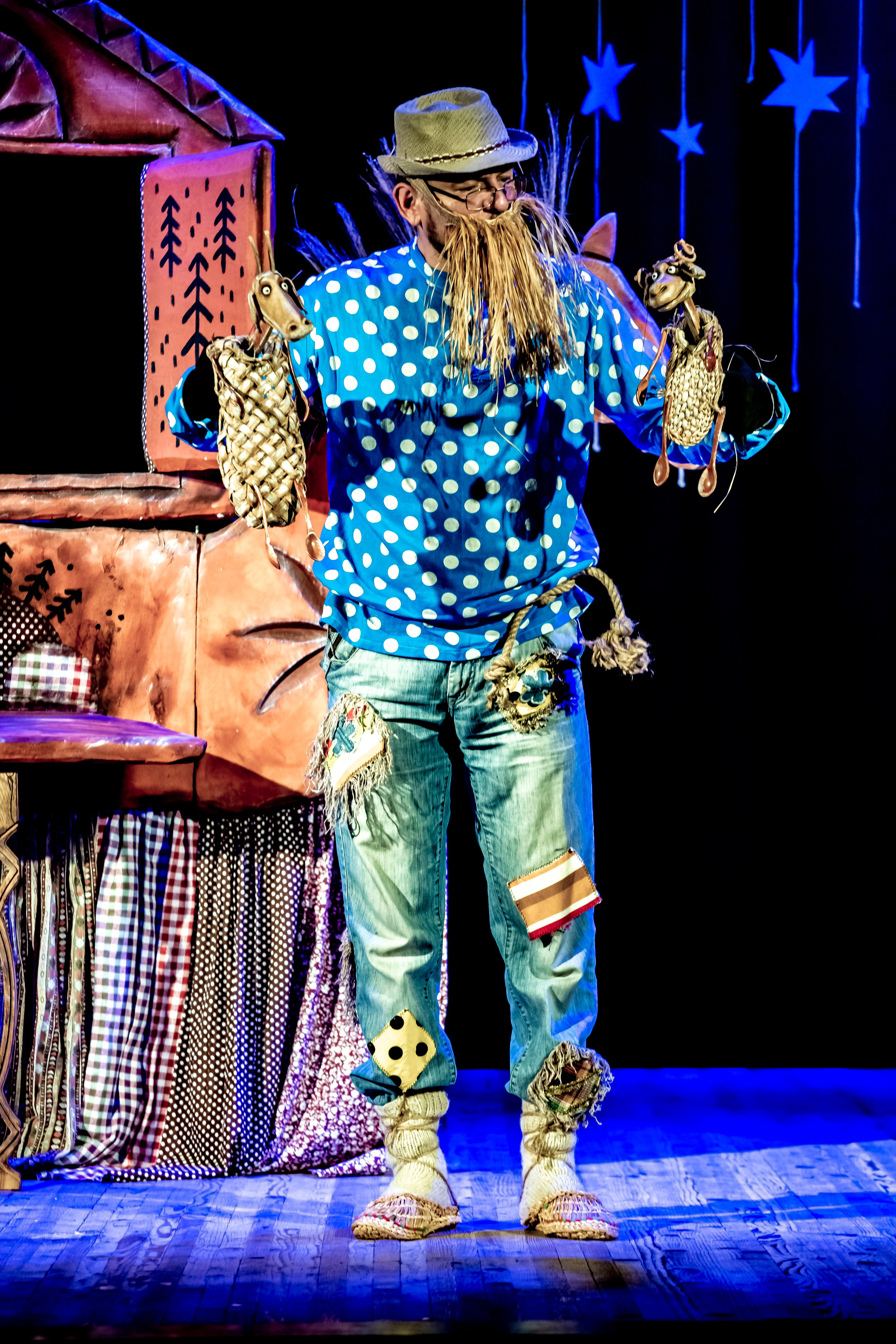 Лапотные сказки спектакль театра Саквояж. Фотограф в Сочи Юрий Шептаев