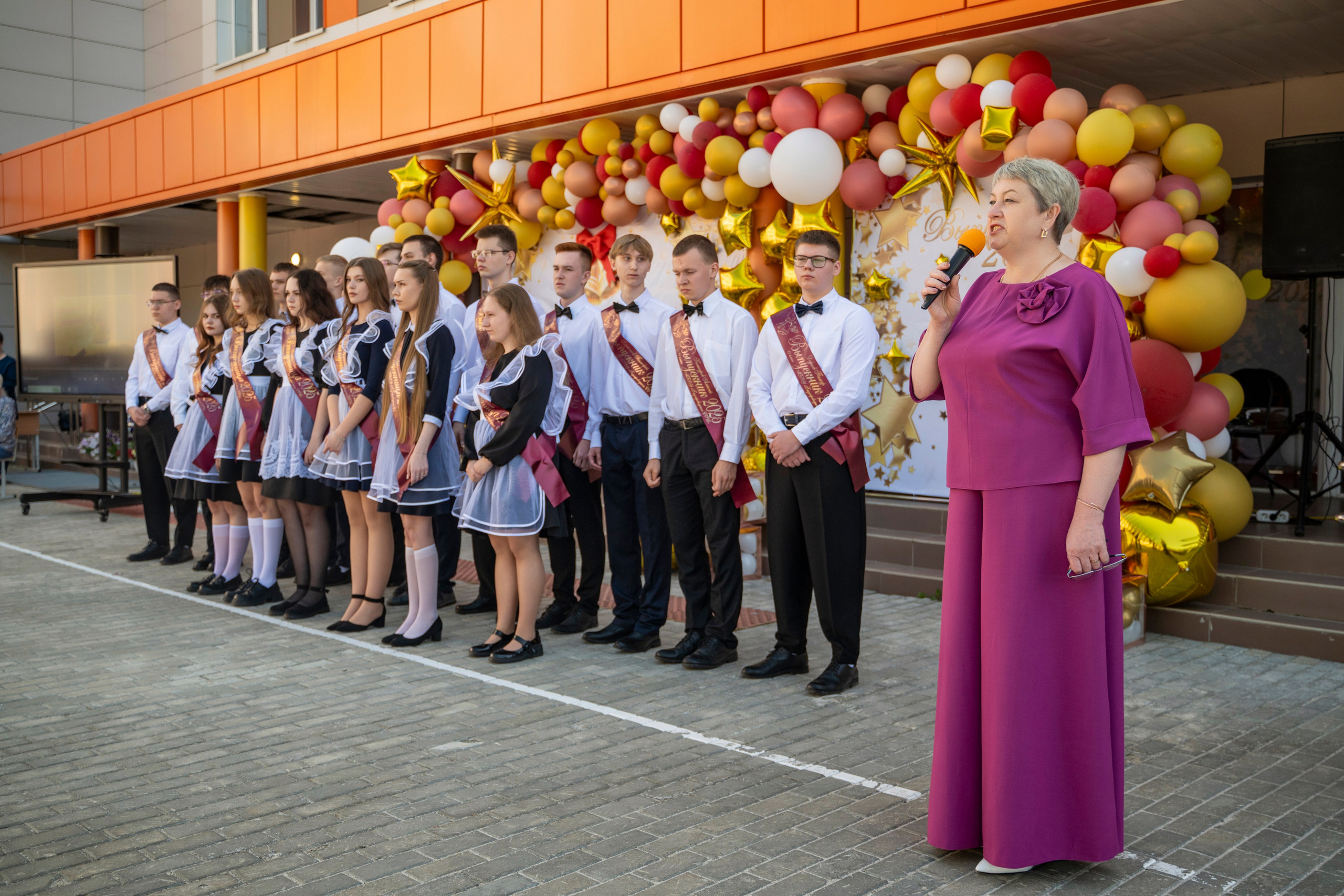 Последний звонок 11 класс. Фотограф самых запоминающихся моментов Вашей жизни