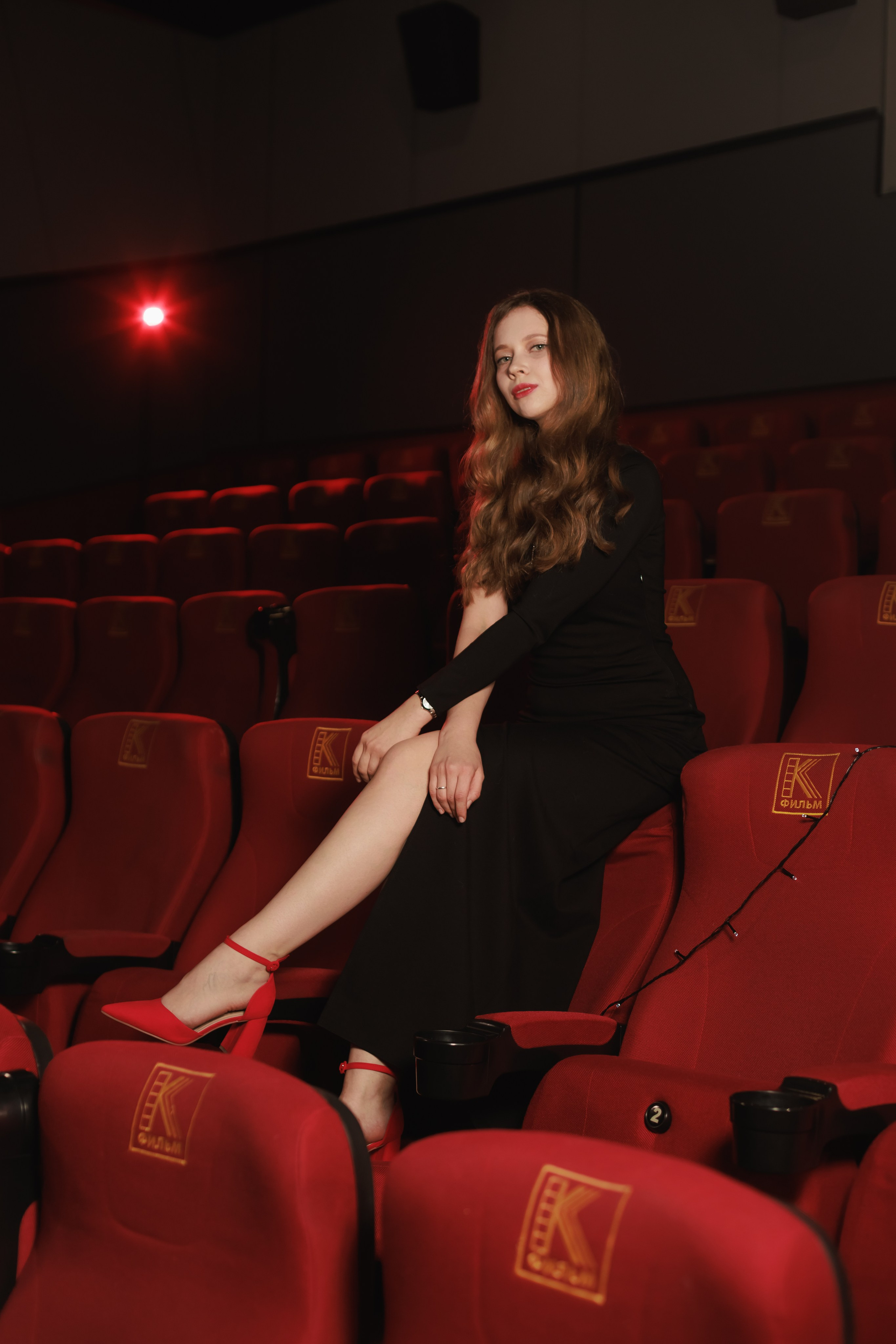 Ph: @aleksandr.spb.ru Md: @dnevzorova Org: @creative_photoday Cinema: @karo. Александр спб ру фотограф