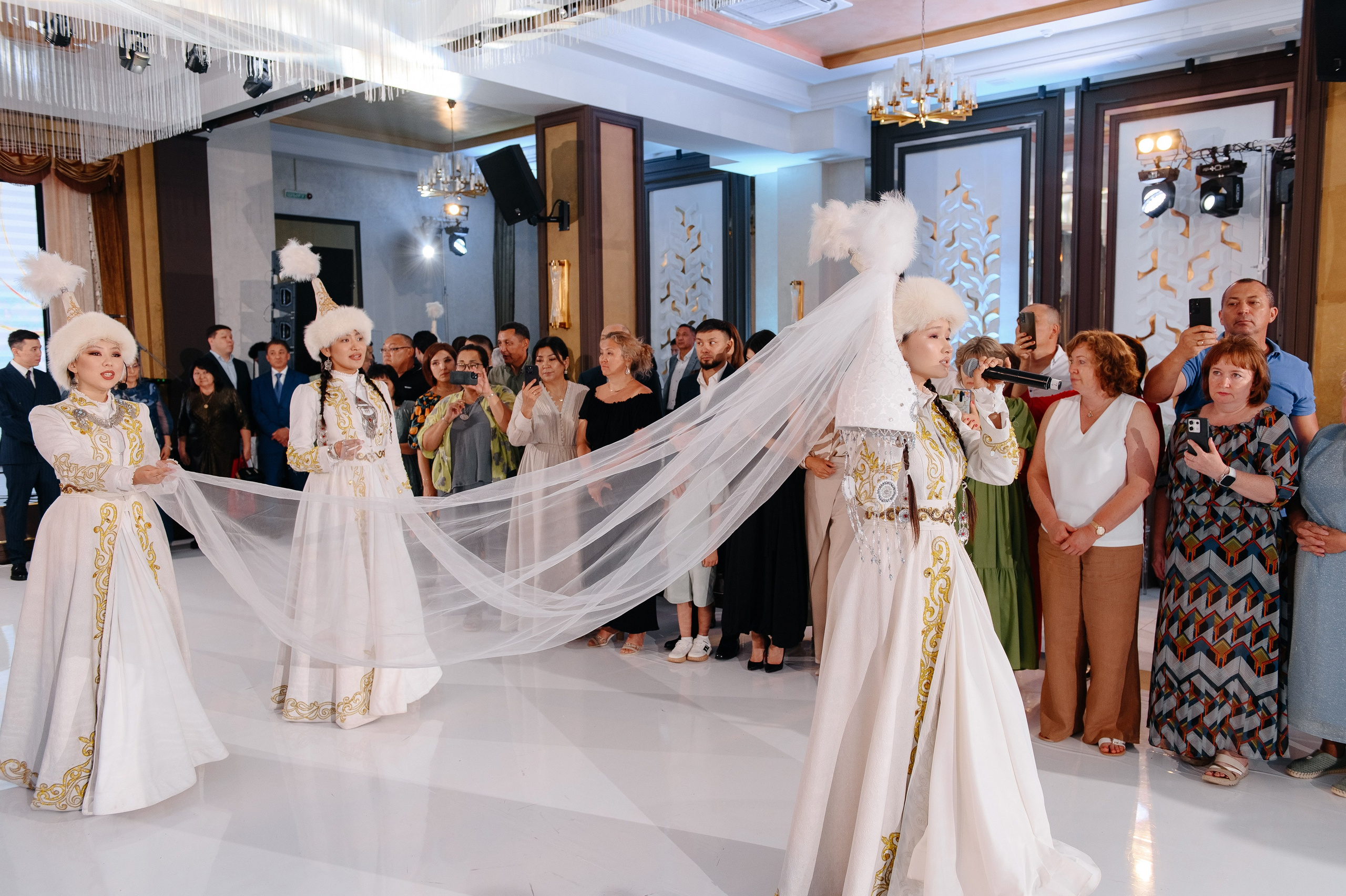 QYZ UZATY. Фотограф Евгений Фураев