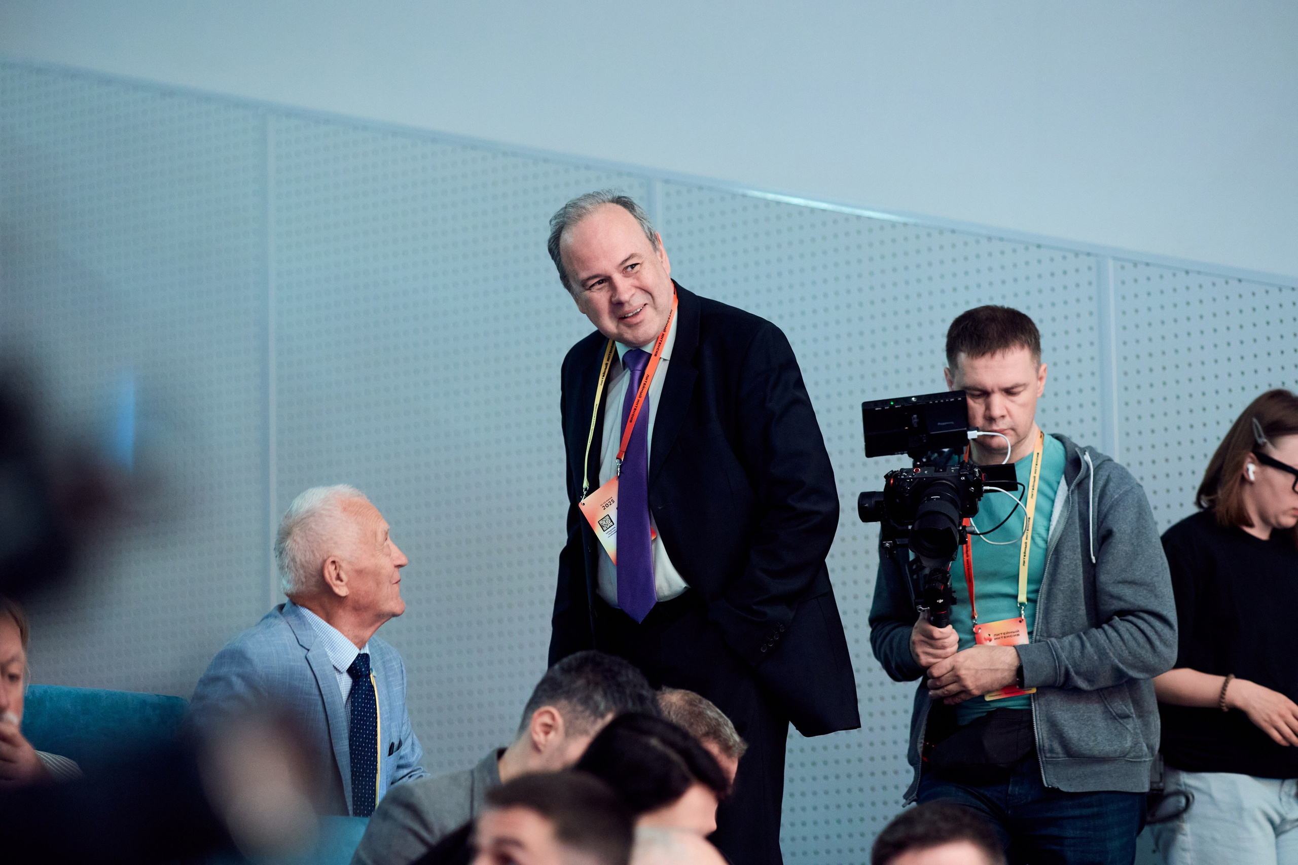 Настроение — взбодрить машиностроение! Литейный интенсив в Бауманке. Татьяна Фомичева. Репортажный и светский фотограф в Москве