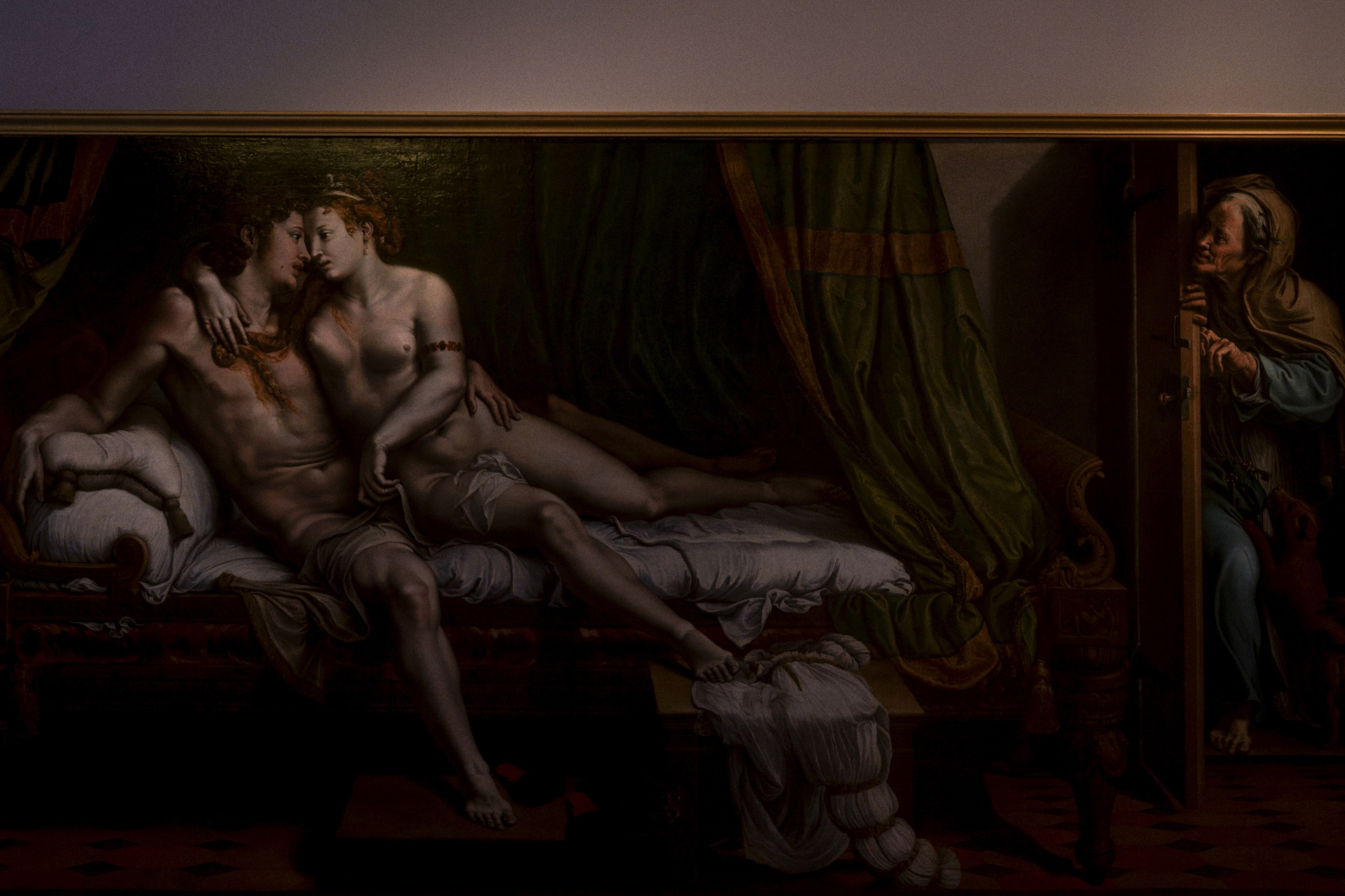 Hermitage / Saint-Peterburg, Russia SS25. Фотограф Юрин Евгений