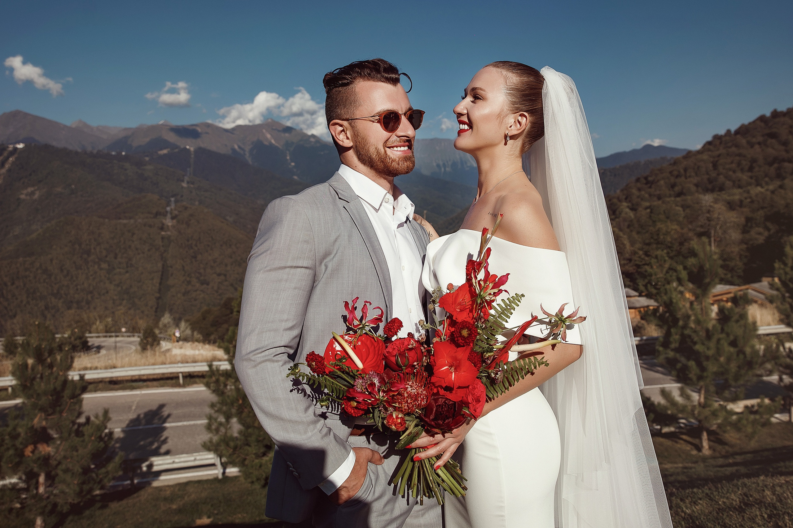 Свадьба в горах / Свадебная фотосессия в Красной поляне. Свадебный и семейный фотограф в Сочи Денис Вялов