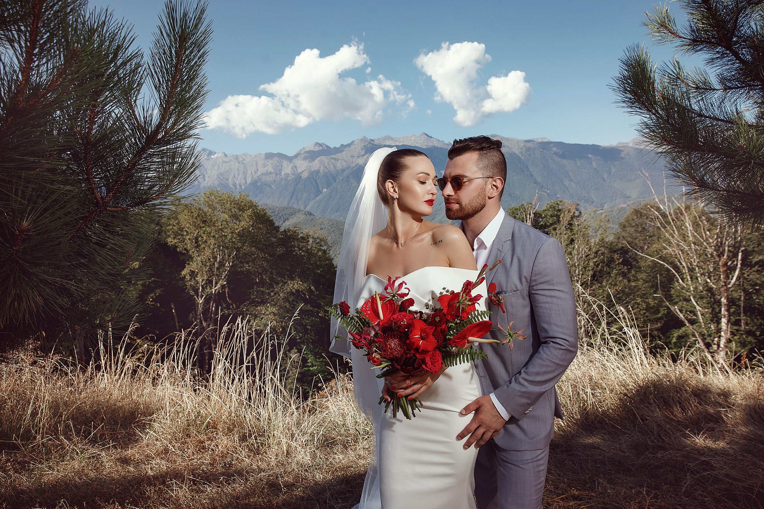 Свадьба в горах / Свадебная фотосессия в Красной поляне. Свадебный и семейный фотограф в Сочи Денис Вялов