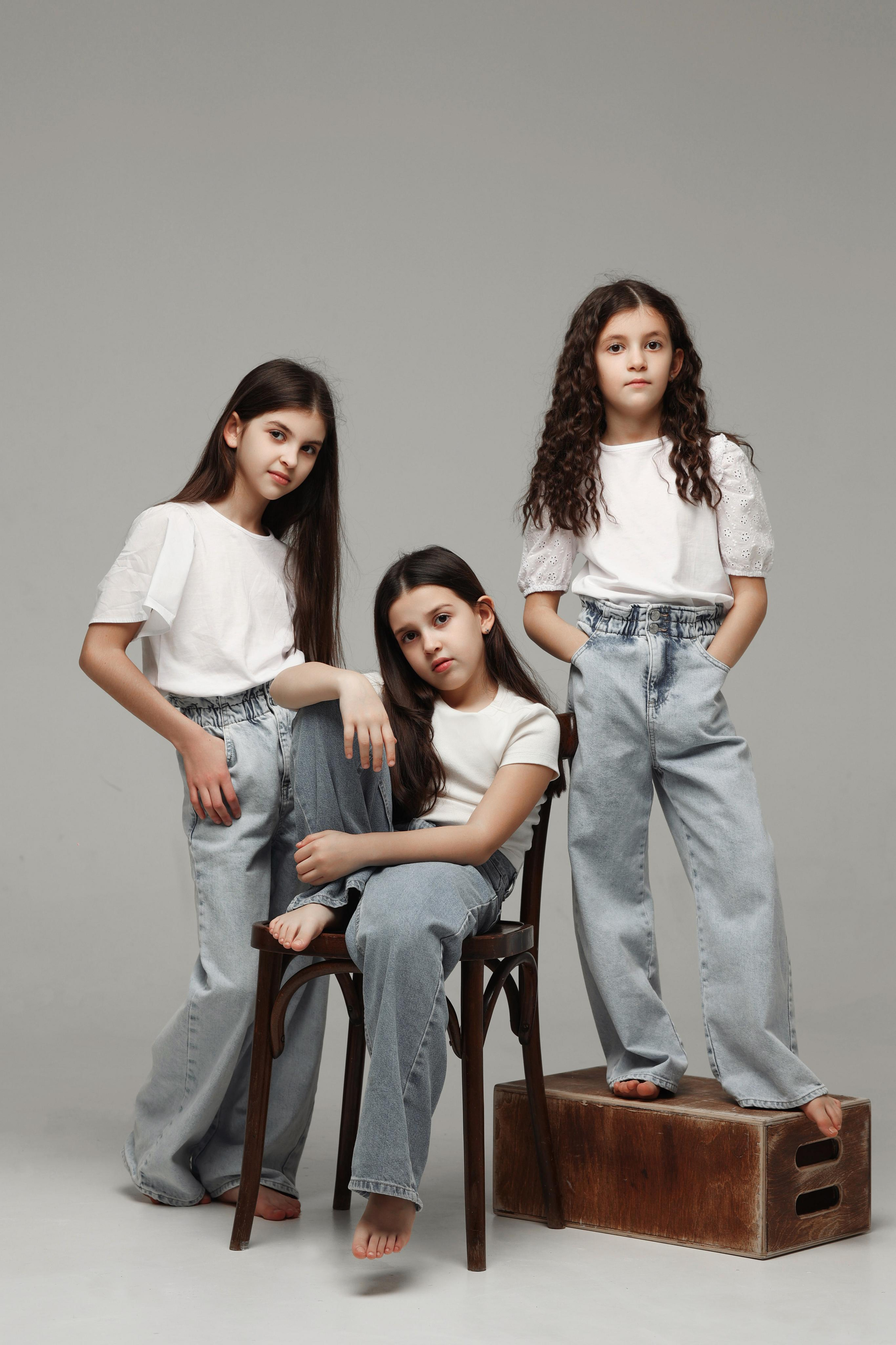 Стильная студийная фотосессия «Мама и Дочка» / семейная фотосессия. Свадебный и семейный фотограф в Сочи Денис Вялов