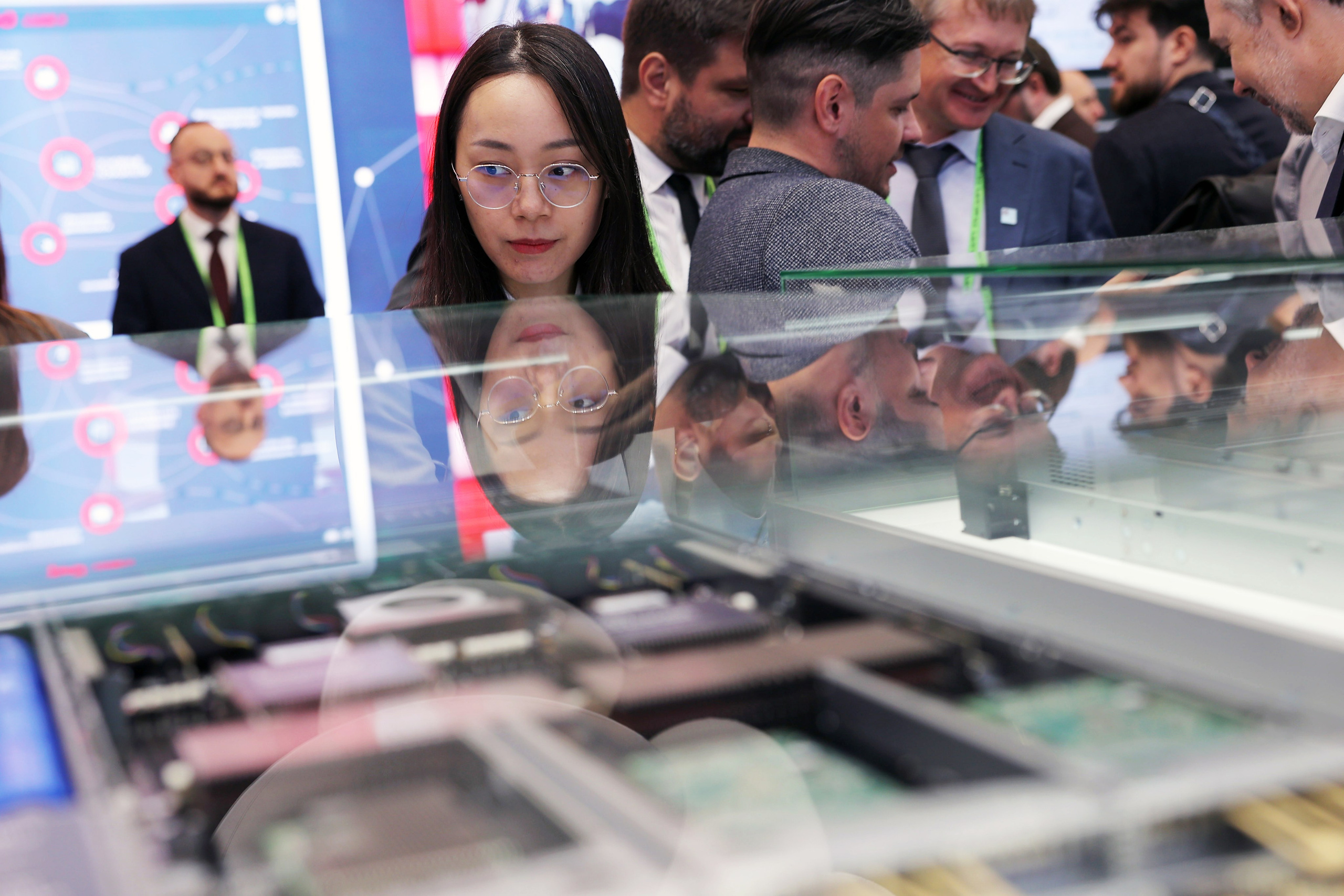 Репортажная съемка событий, конференций, форумов. Фотограф Чугунов Александр