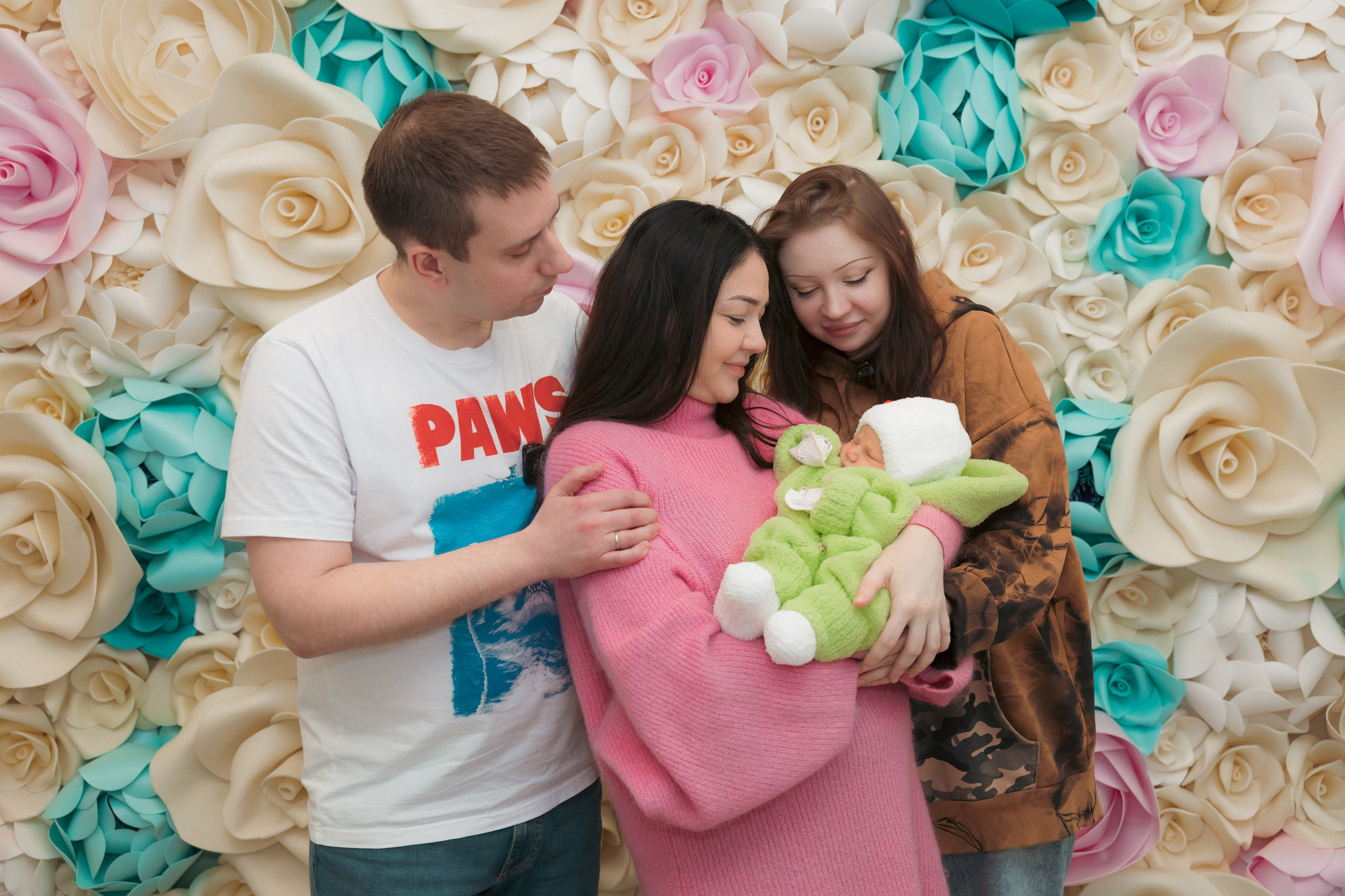 Фотосъемка Семейная история — заказать комплекс 3-х услуг фото и видео. Фотографы на роды в Москве. Фото и видео родов. Фотопроект «Продолжение рода»