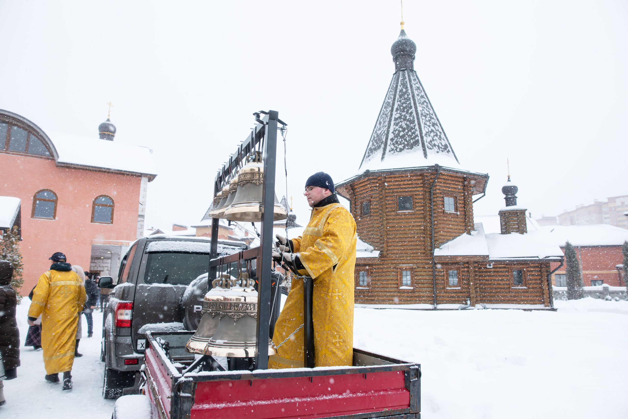 Крестный ход по д. Островцы Раменского городского округа. Семейный и детский фотограф Анна Петракова