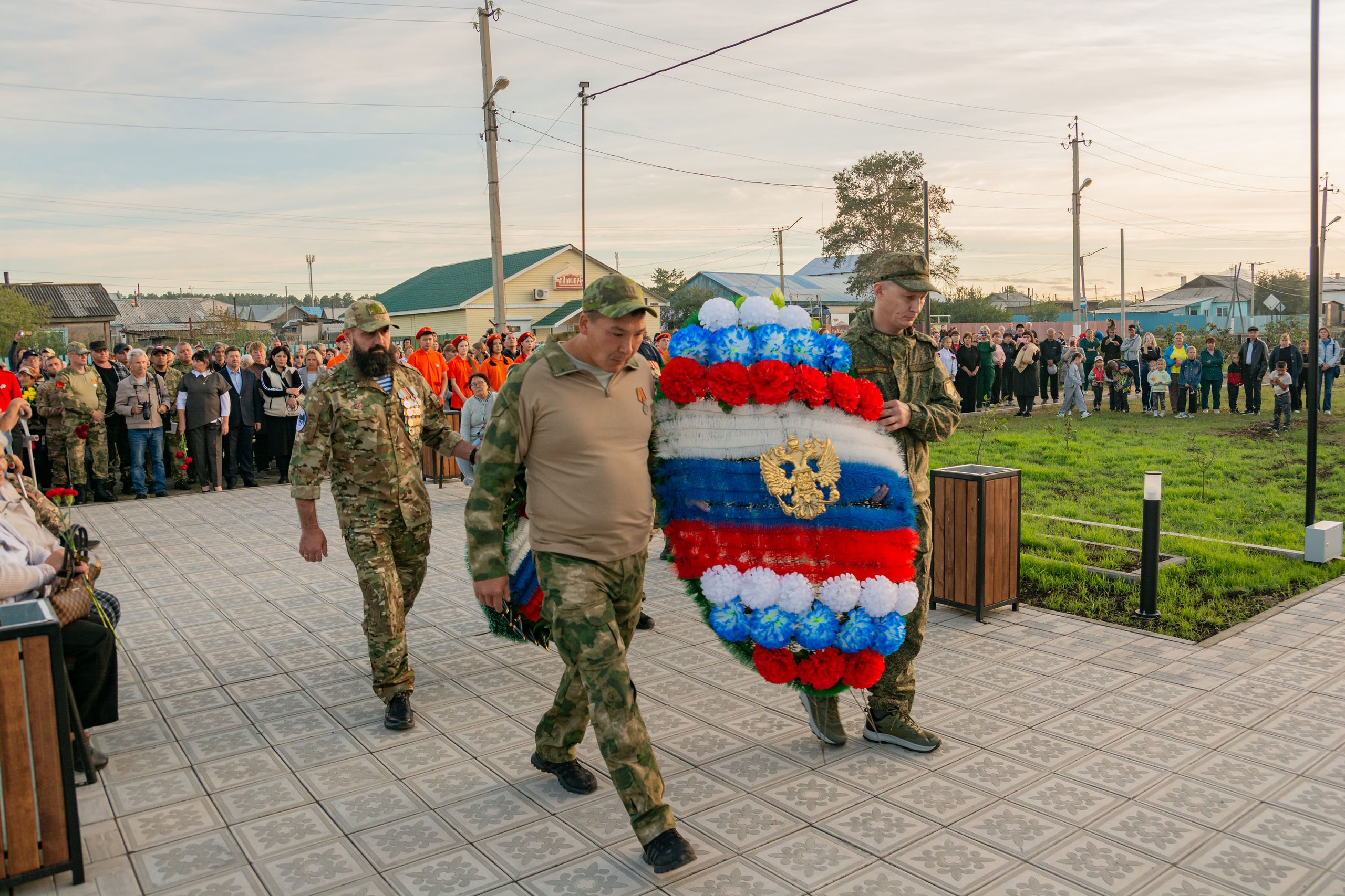 Открытие мемориального комплекса. Фотограф широкого профиля Чита-Цасучей