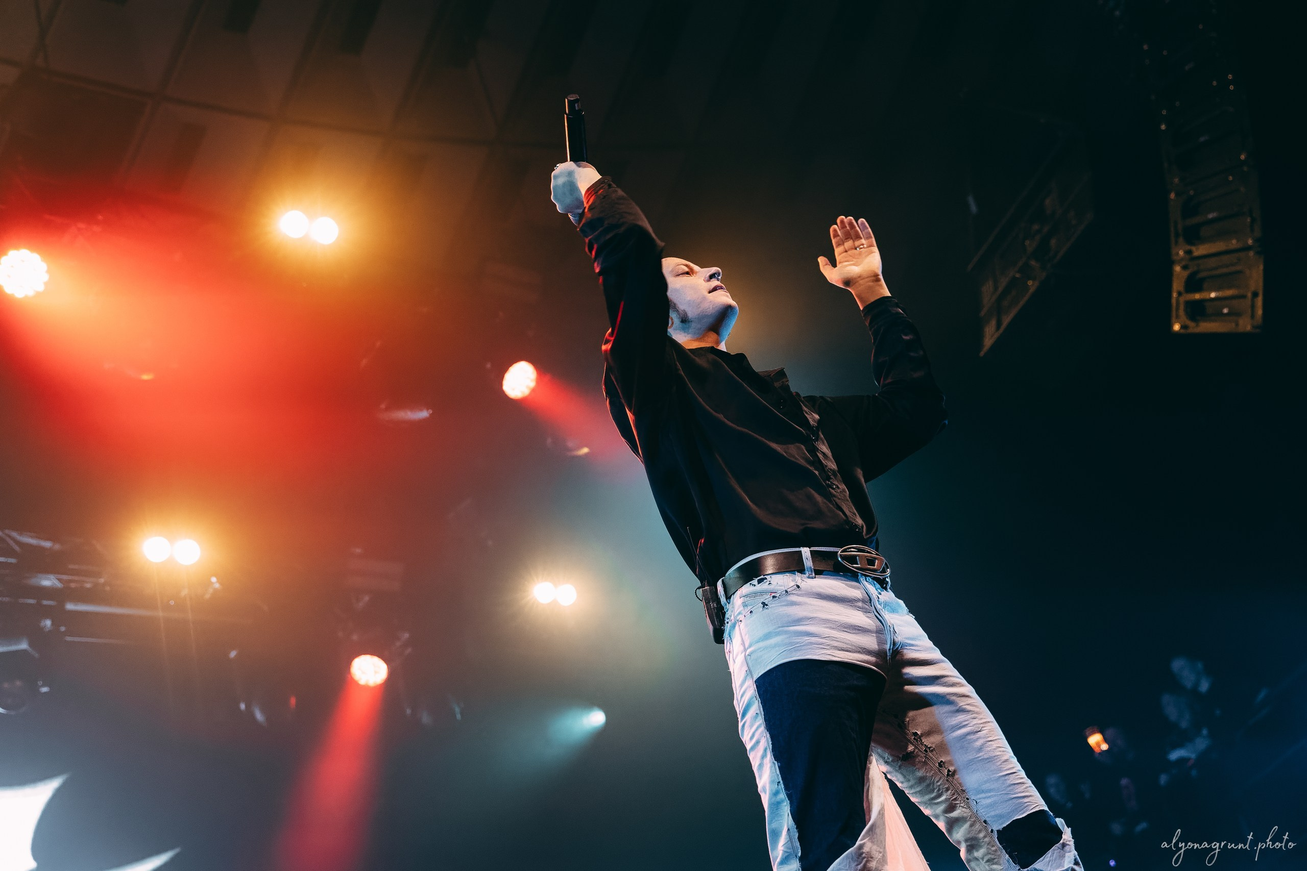 Ravanna, фоторепортаж, СПб, Aurora Concert Hall, 21.11.2025. Алена Адрианова: фотограф в Санкт-Петербурге